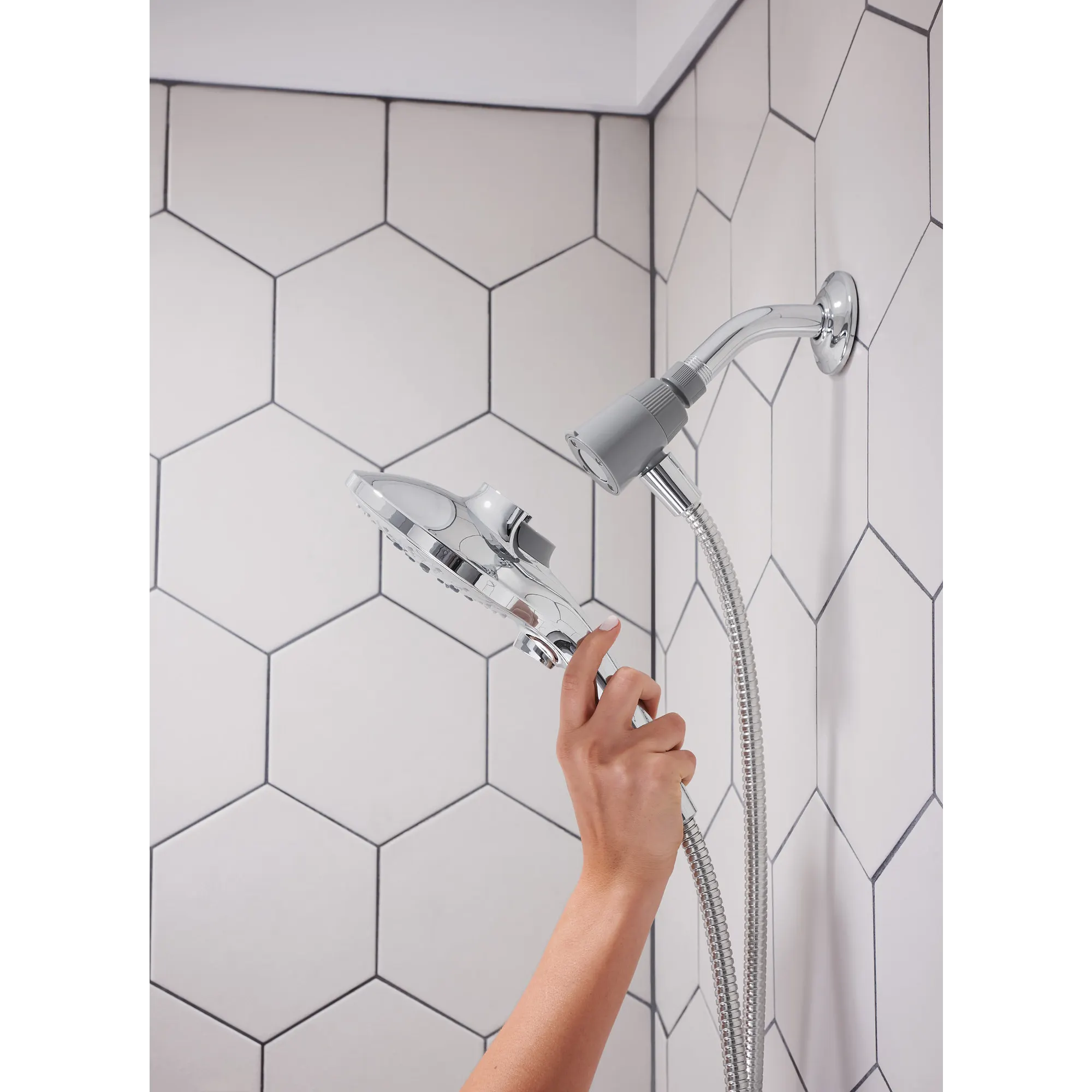 Engage Six-Function 5 1/2" Diameter Spray Head Handheld Shower - Image 12