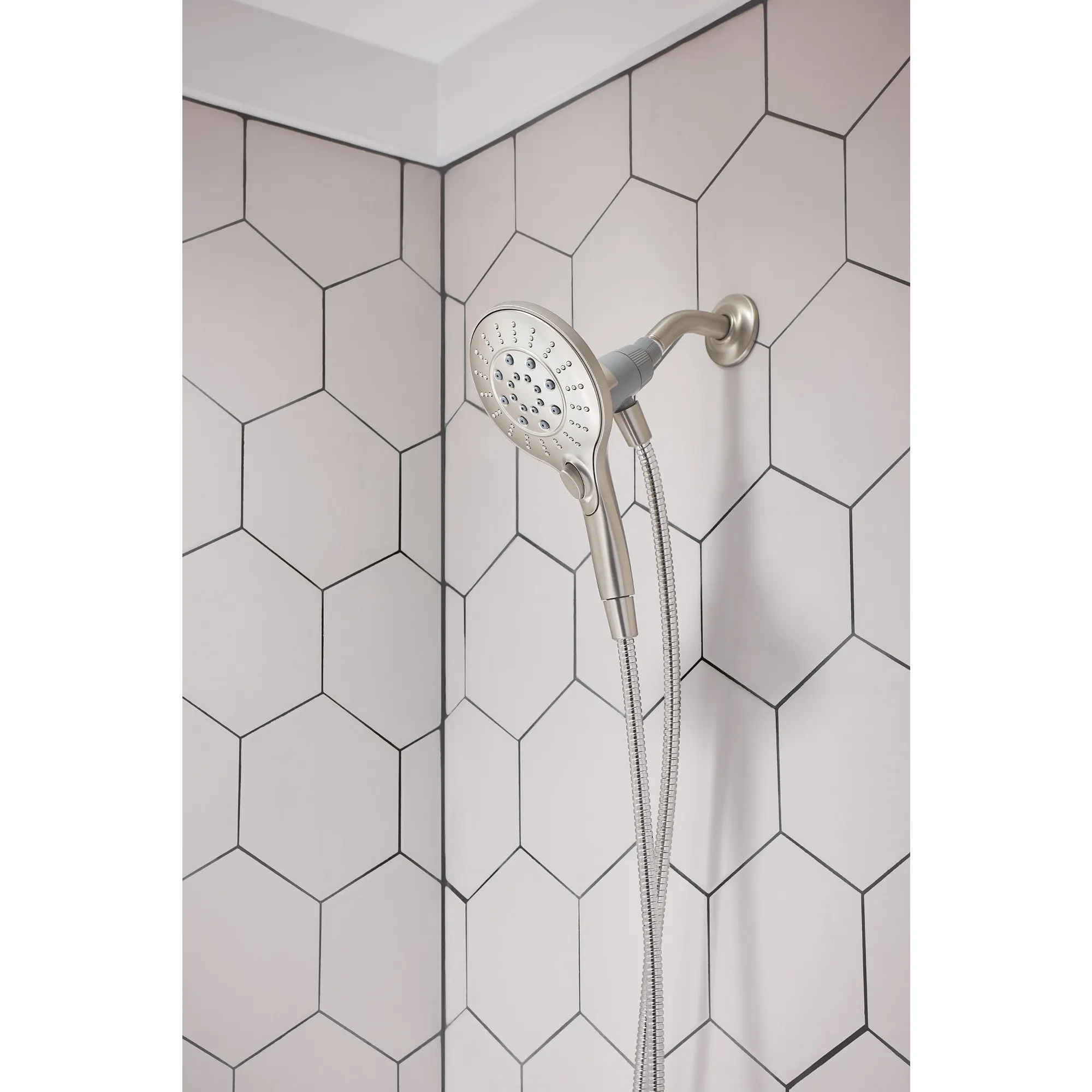 Engage Six-Function 5 1/2" Diameter Spray Head Handheld Shower - Image 15