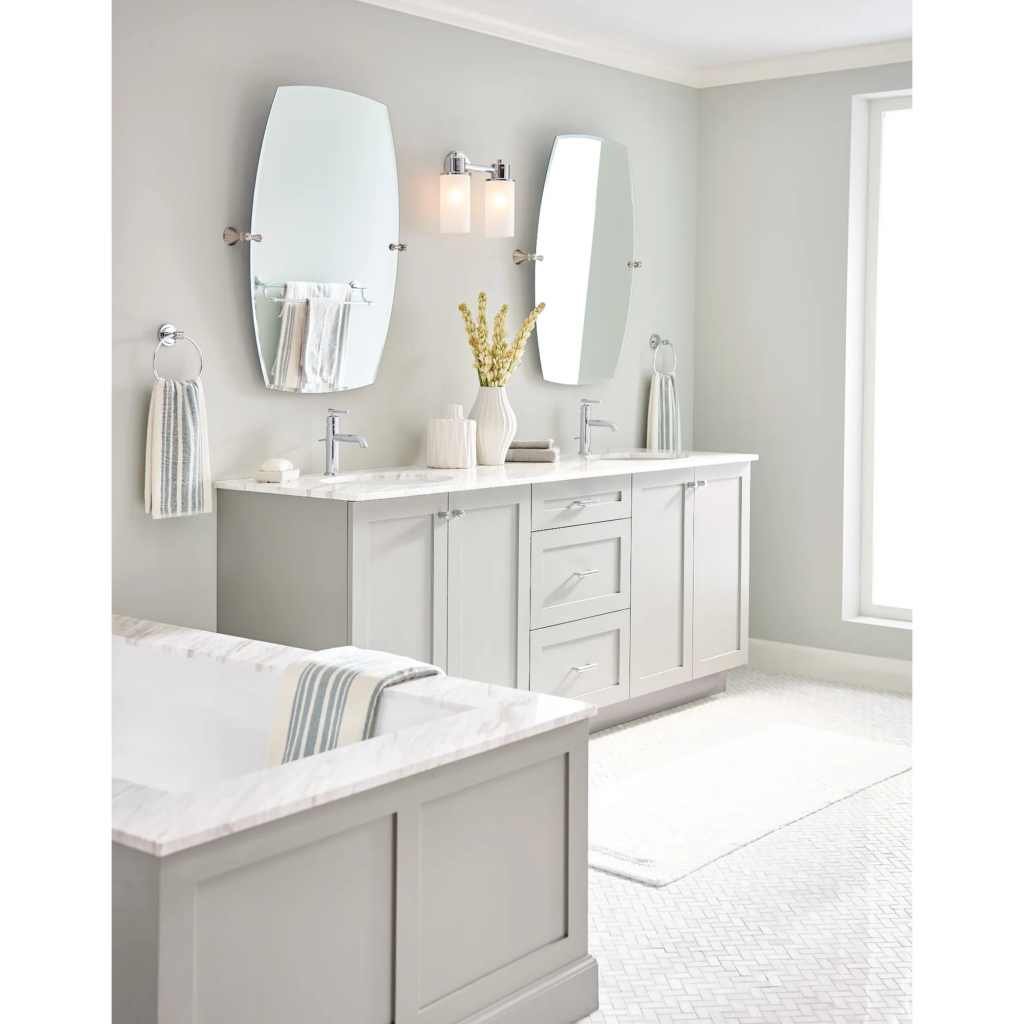 Gibson One-handle Bathroom Sink Faucet - Image 7
