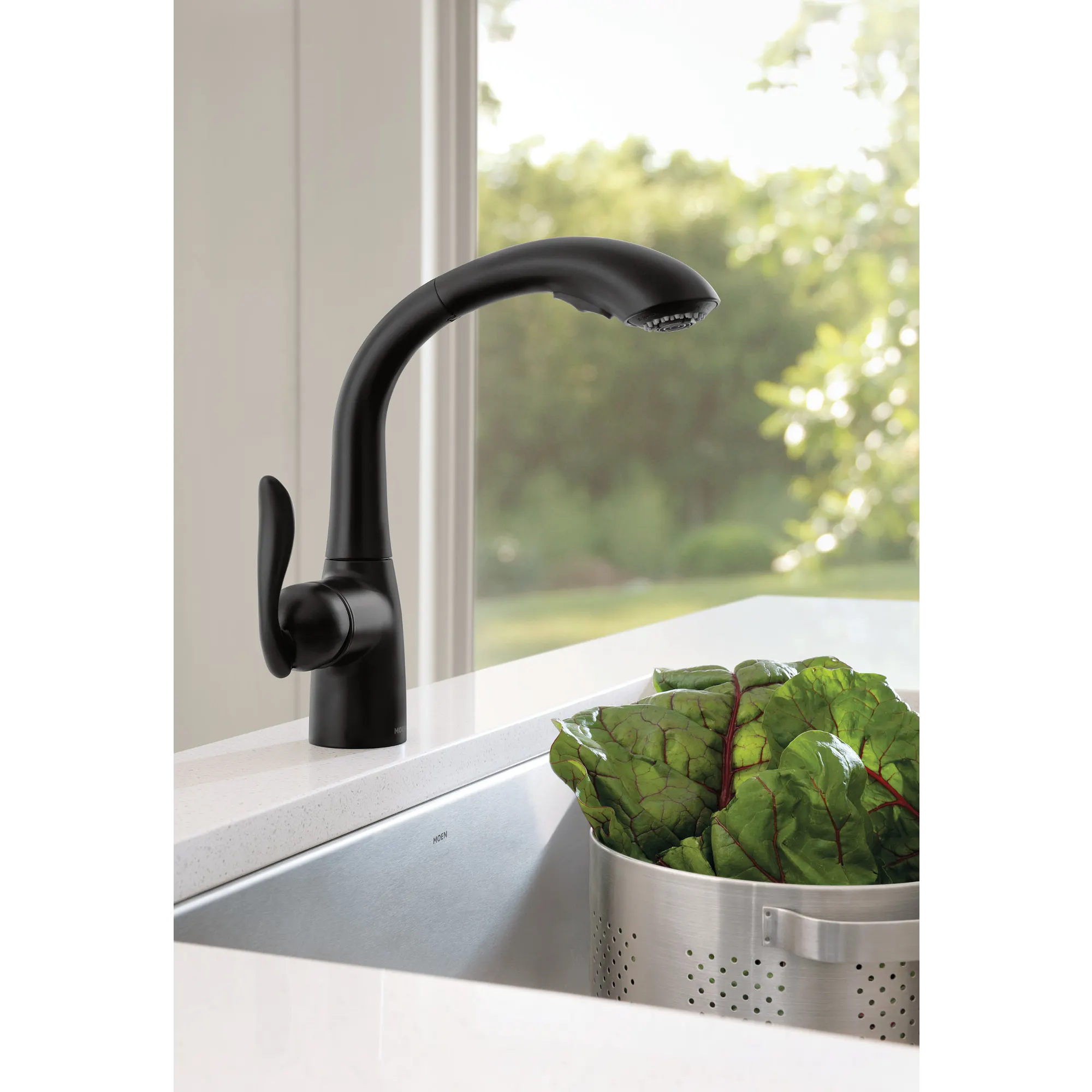 Arbor Chrome One-Handle High Arc Pullout Kitchen Faucet - Image 3