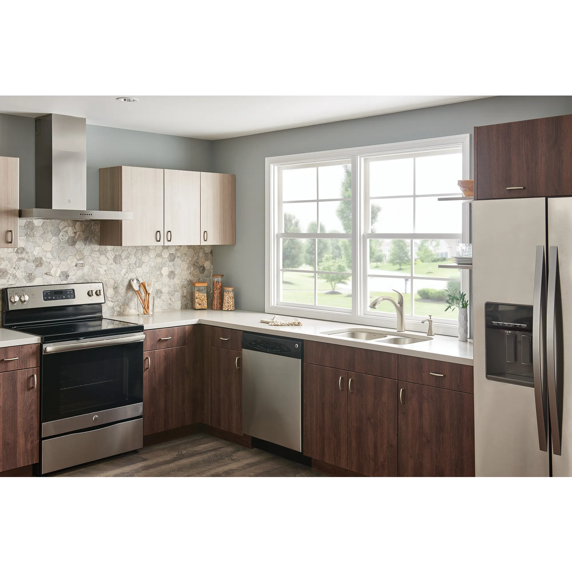 Camerist One-Handle Pullout Kitchen Faucet - Image 8