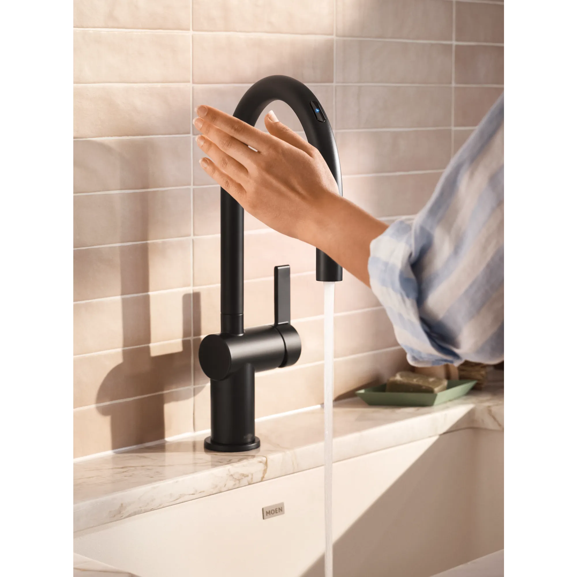 Cia Smart Pulldown Touchless Kitchen Faucet - Image 10