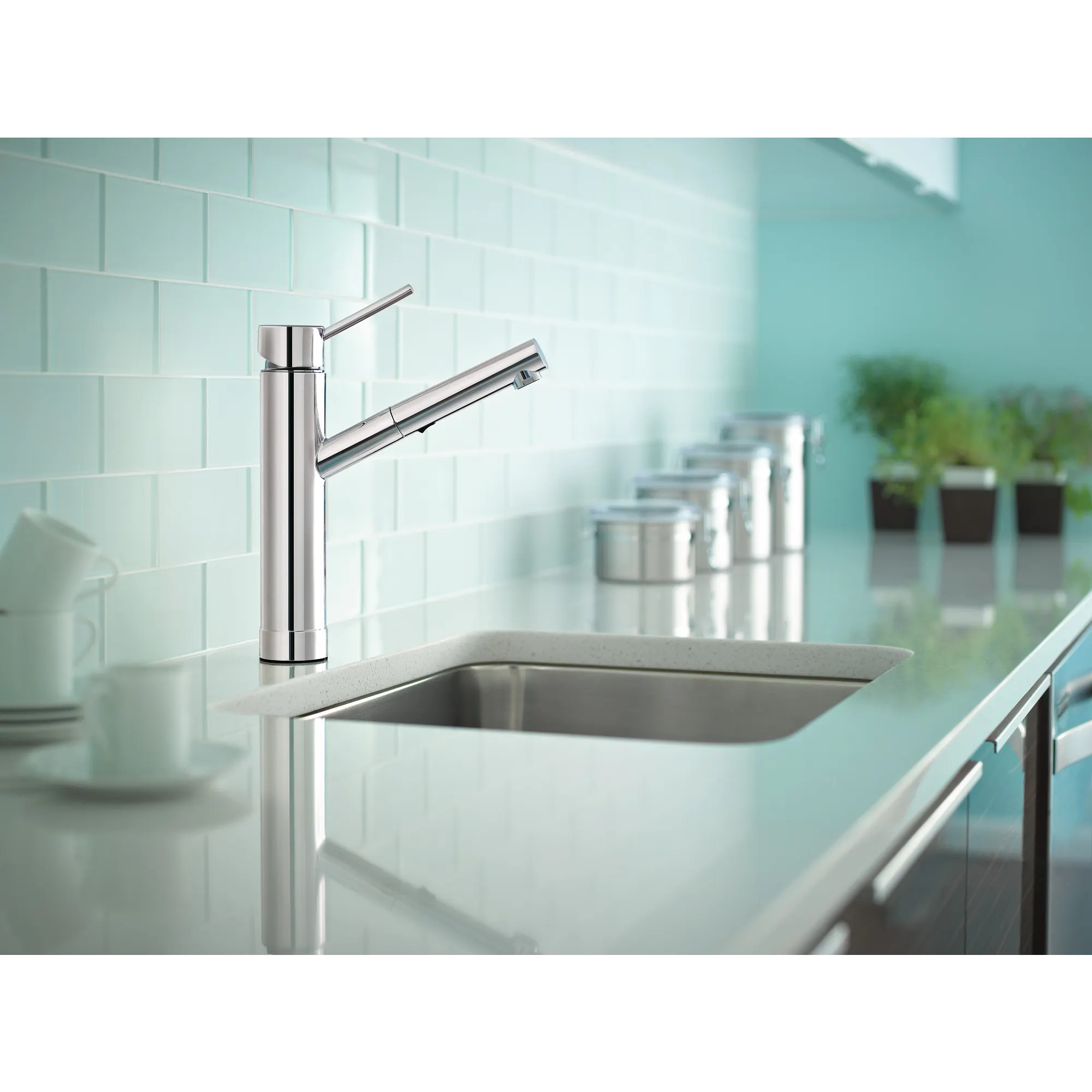 Tilt Chrome One-Handle Low Arc Pullout Kitchen Faucet - Image 4