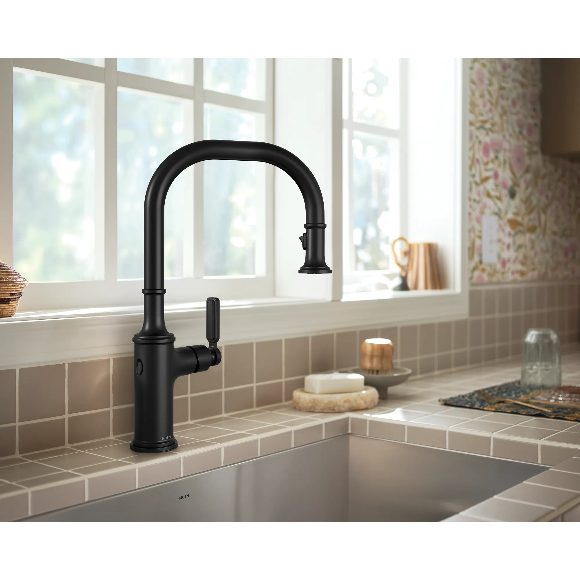 Smyth MotionSense Wave One-Handle Pulldown Touchless Kitchen Faucet