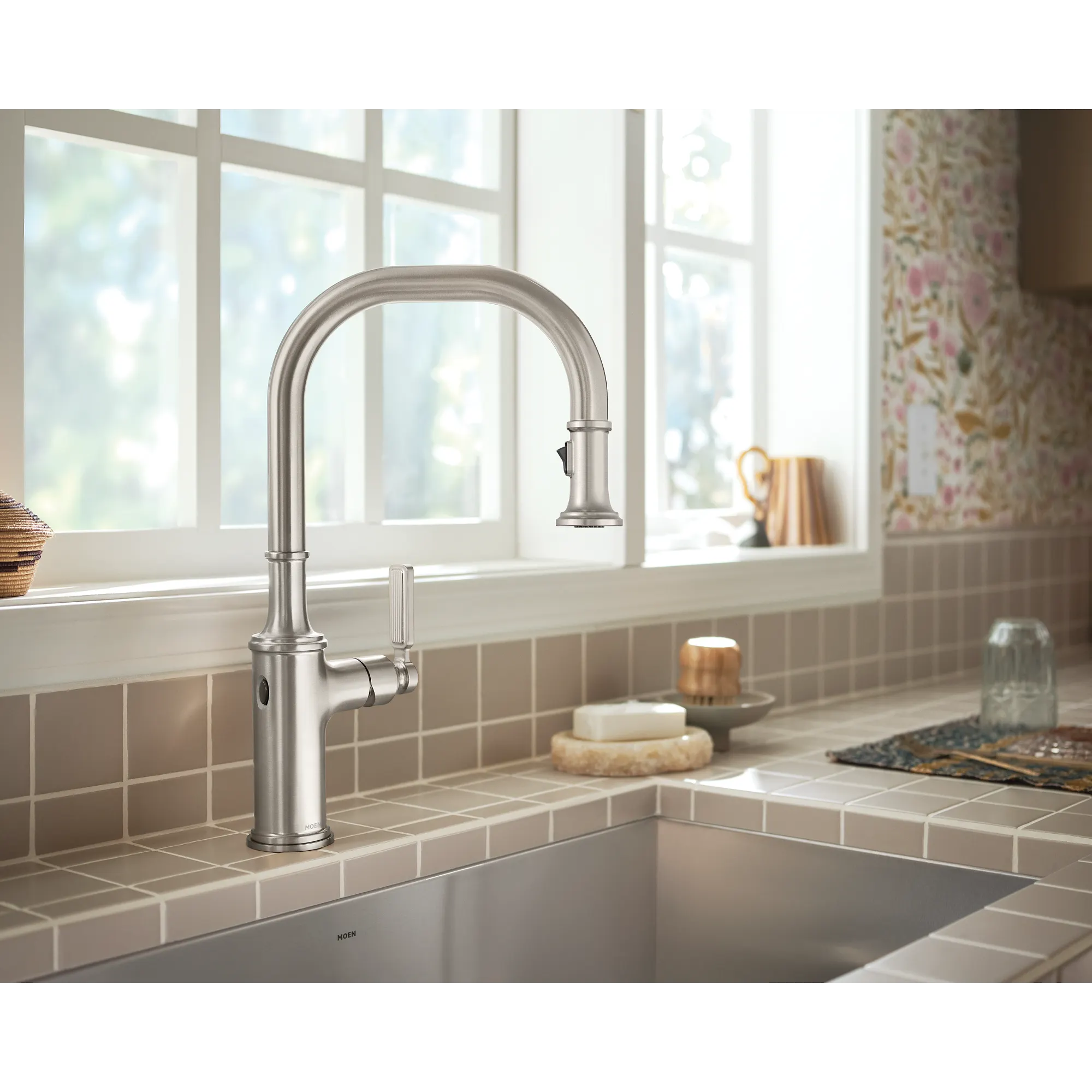 Smyth MotionSense Wave One-Handle Pulldown Touchless Kitchen Faucet - Image 10