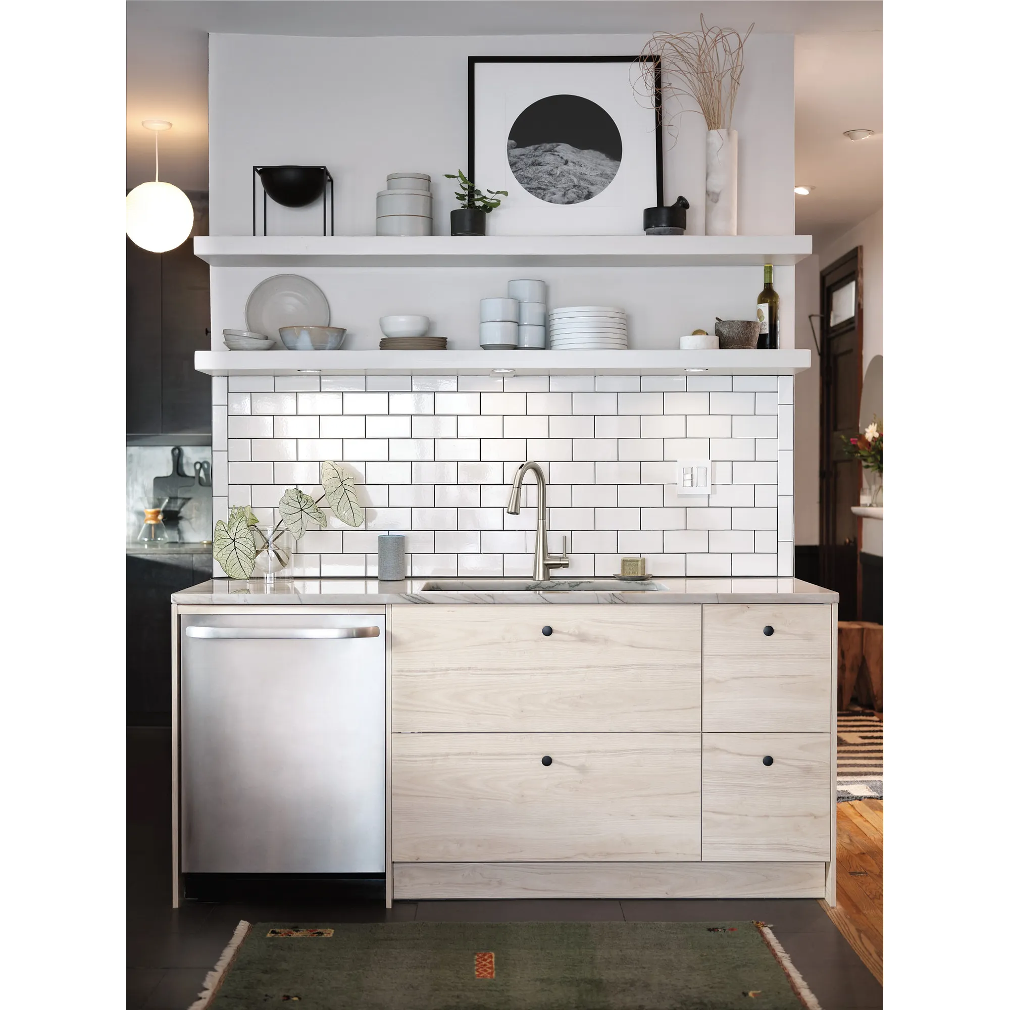 Sleek Smart Pulldown Touchless Kitchen Faucet - Image 14