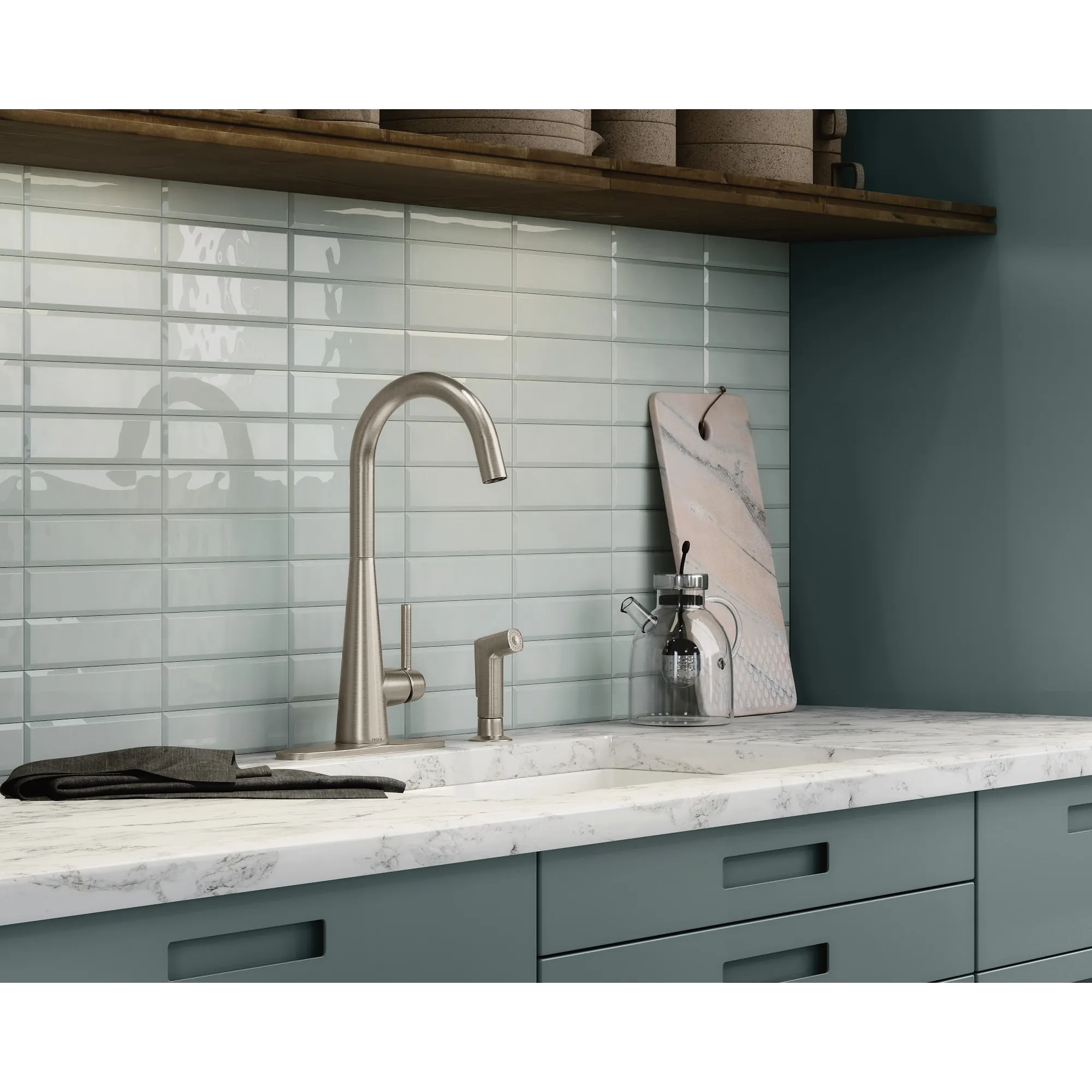 Sleek Chrome One-Handle Kitchen Faucet - Image 9