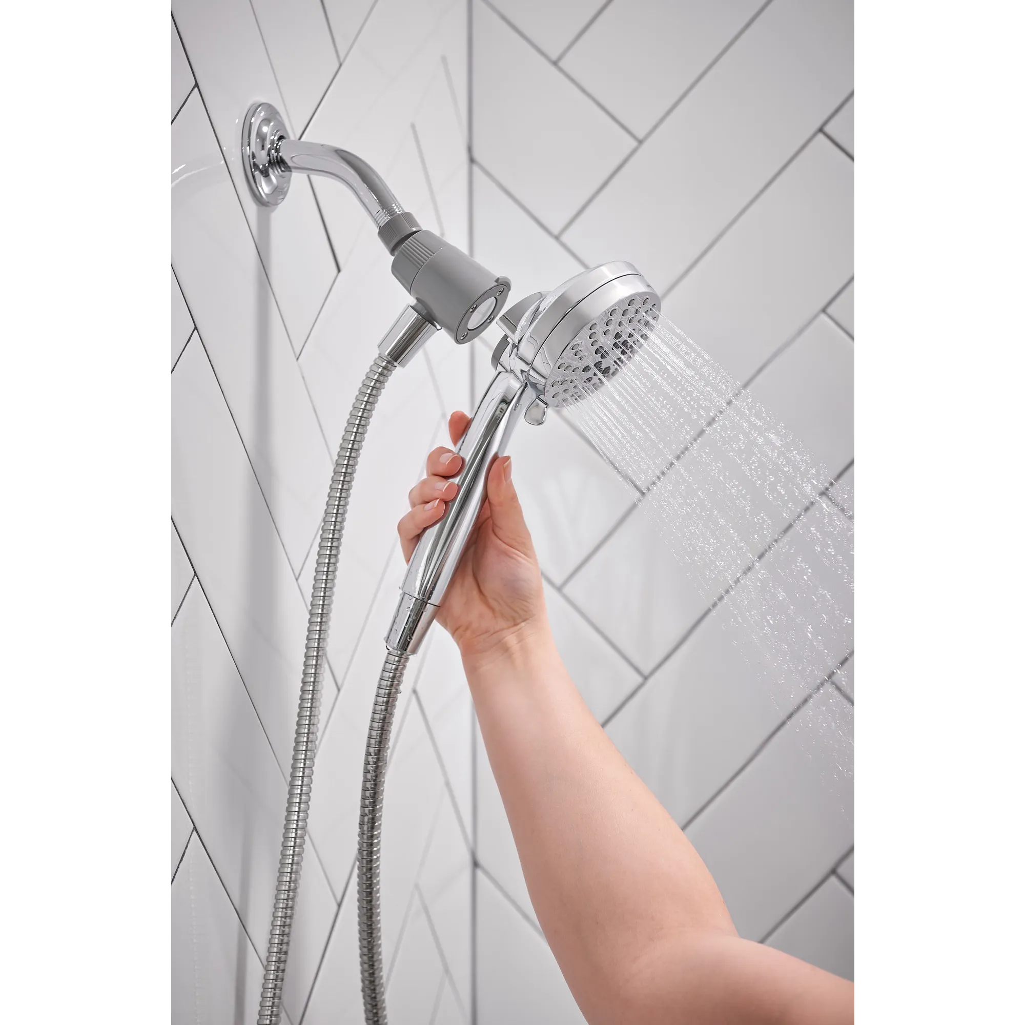 Tiffin Posi-Temp Tub/Shower - Image 6