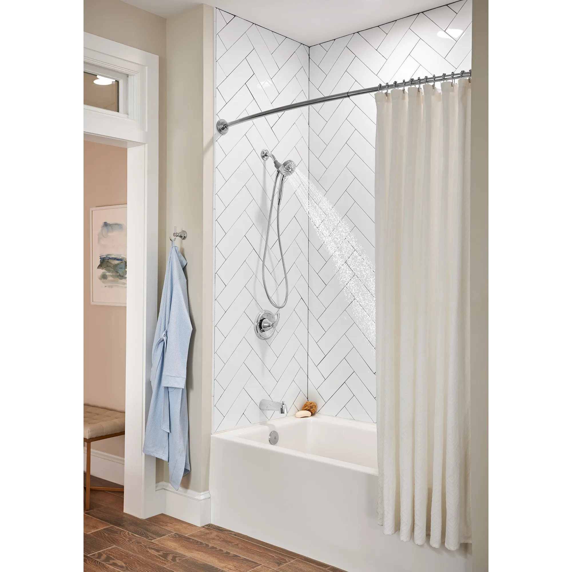 Tiffin Posi-Temp Tub/Shower - Image 8