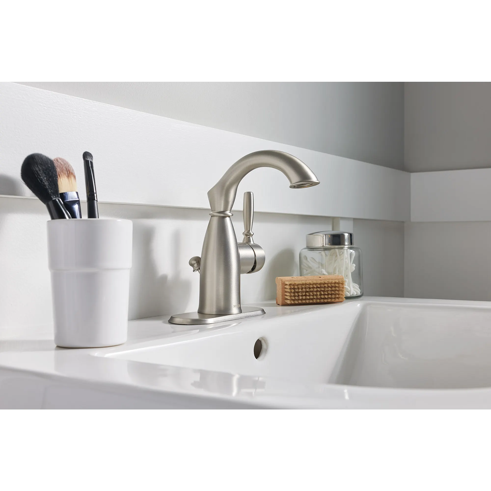 Sarona One-handle Bathroom Sink Faucet - Image 21