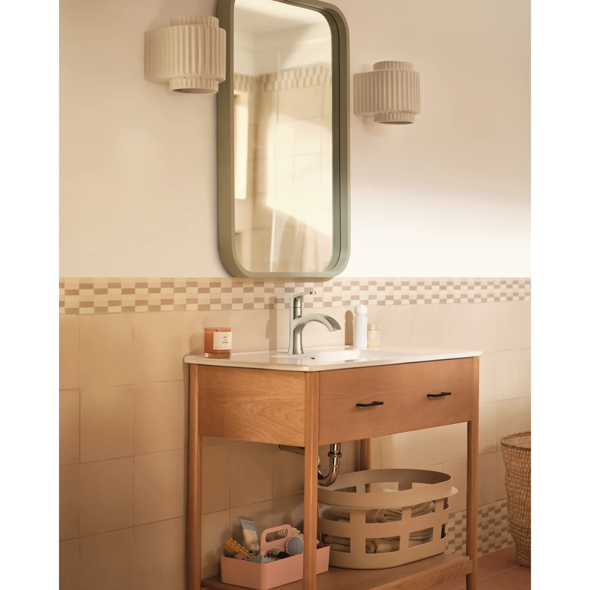 Karis One-handle Bathroom Sink Faucet - Image 11