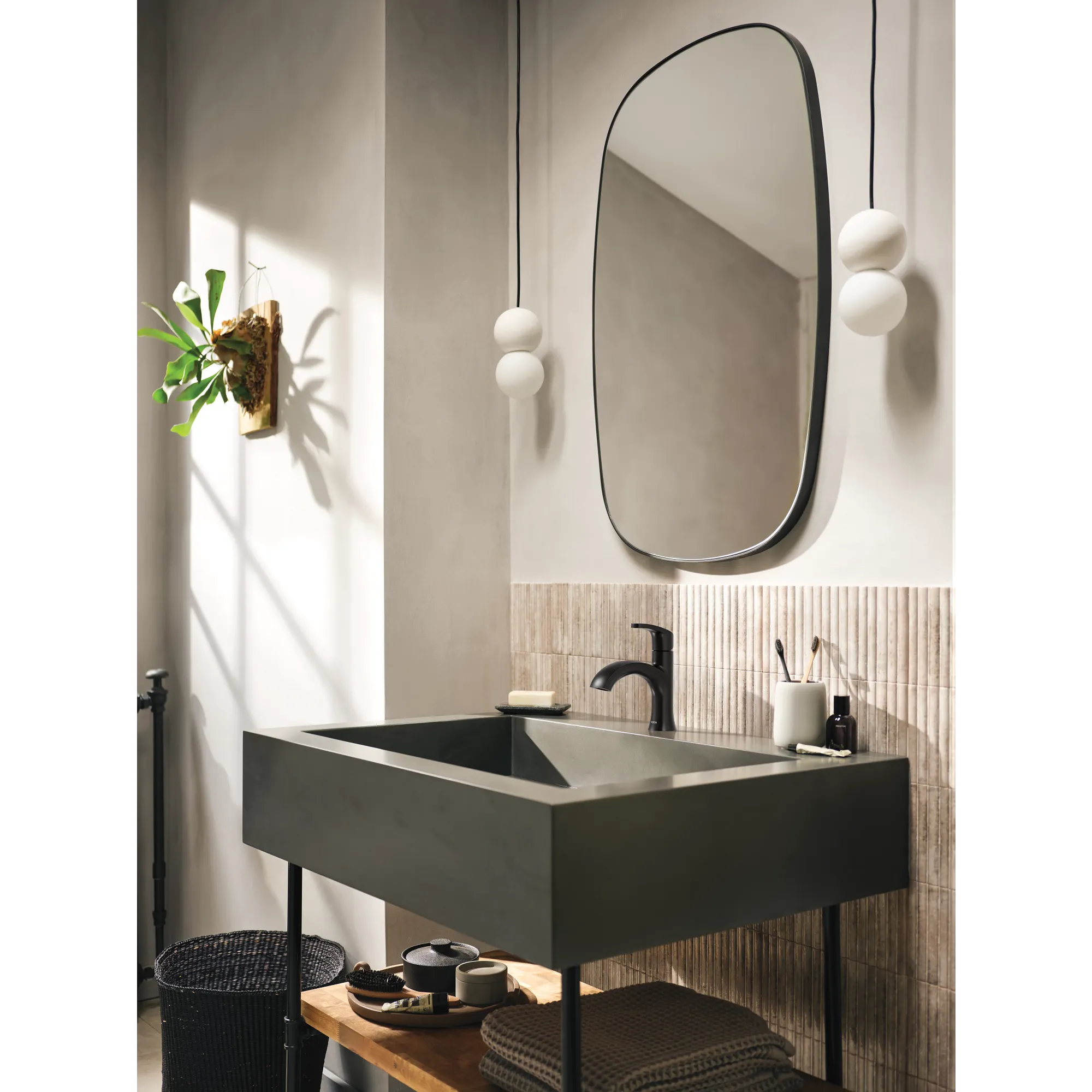 Karis One-handle Bathroom Sink Faucet - Image 6