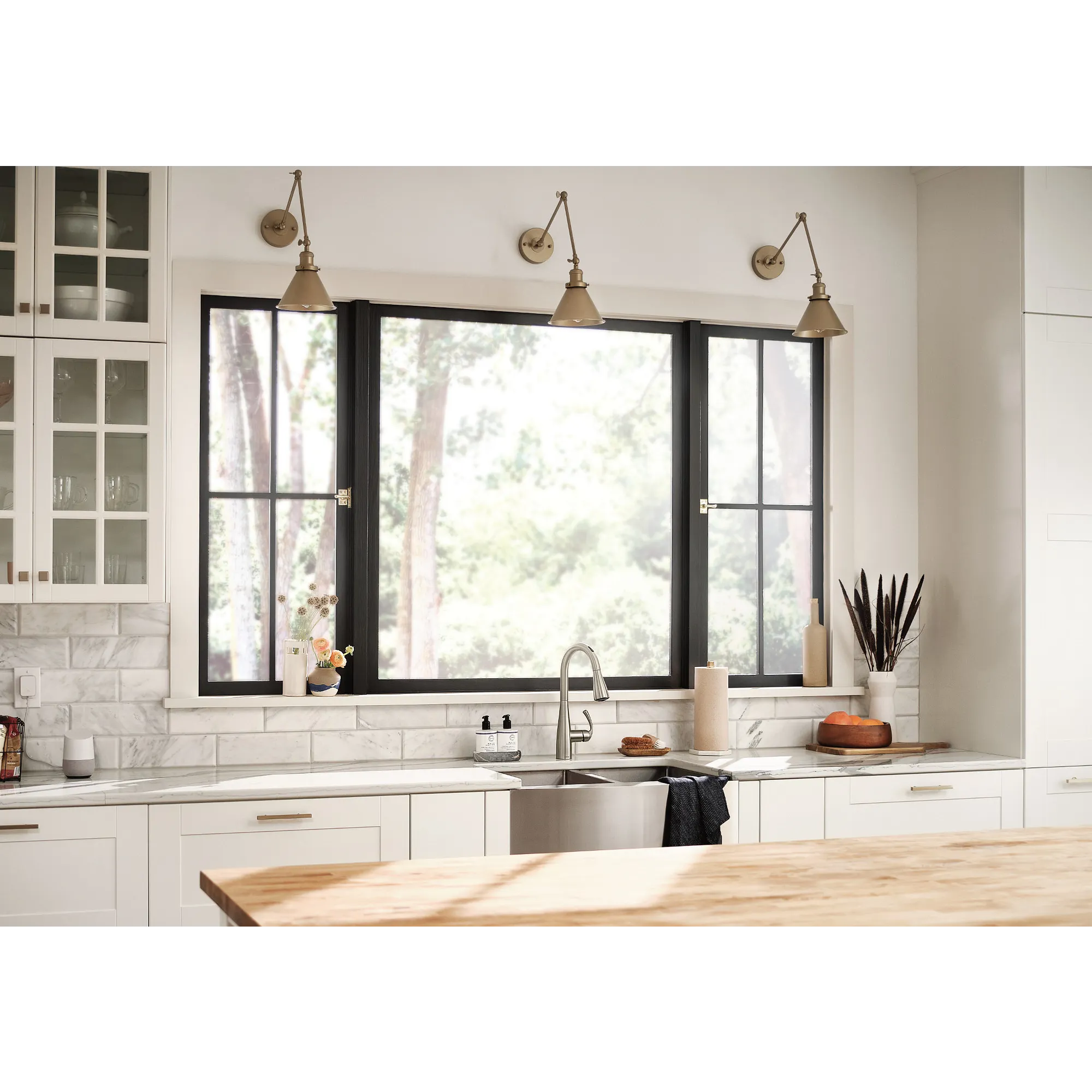 Essie Smart Pulldown Touchless Kitchen Faucet - Image 6