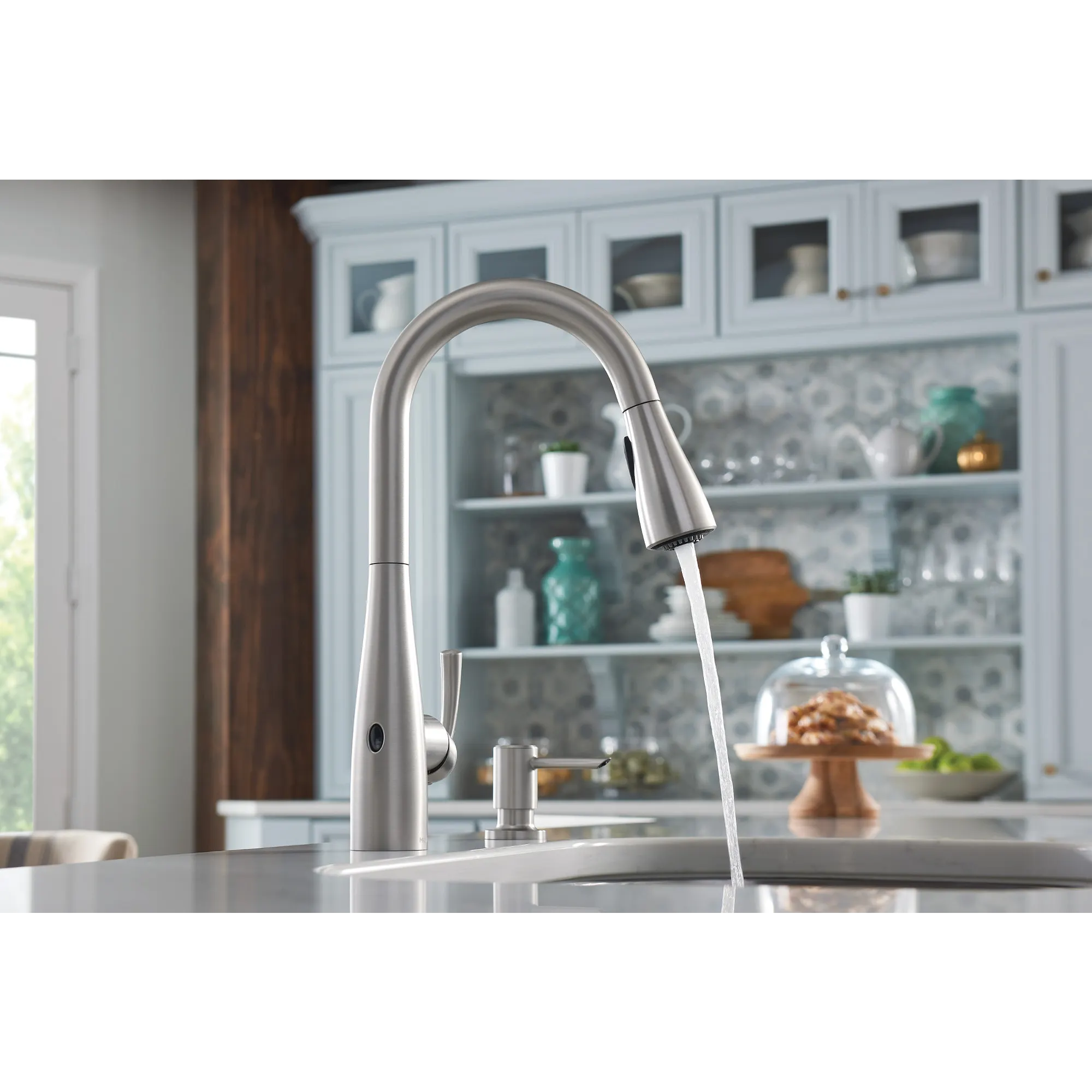 Essie MotionSense Wave One-Handle Pulldown Touchless Kitchen Faucet - Image 38