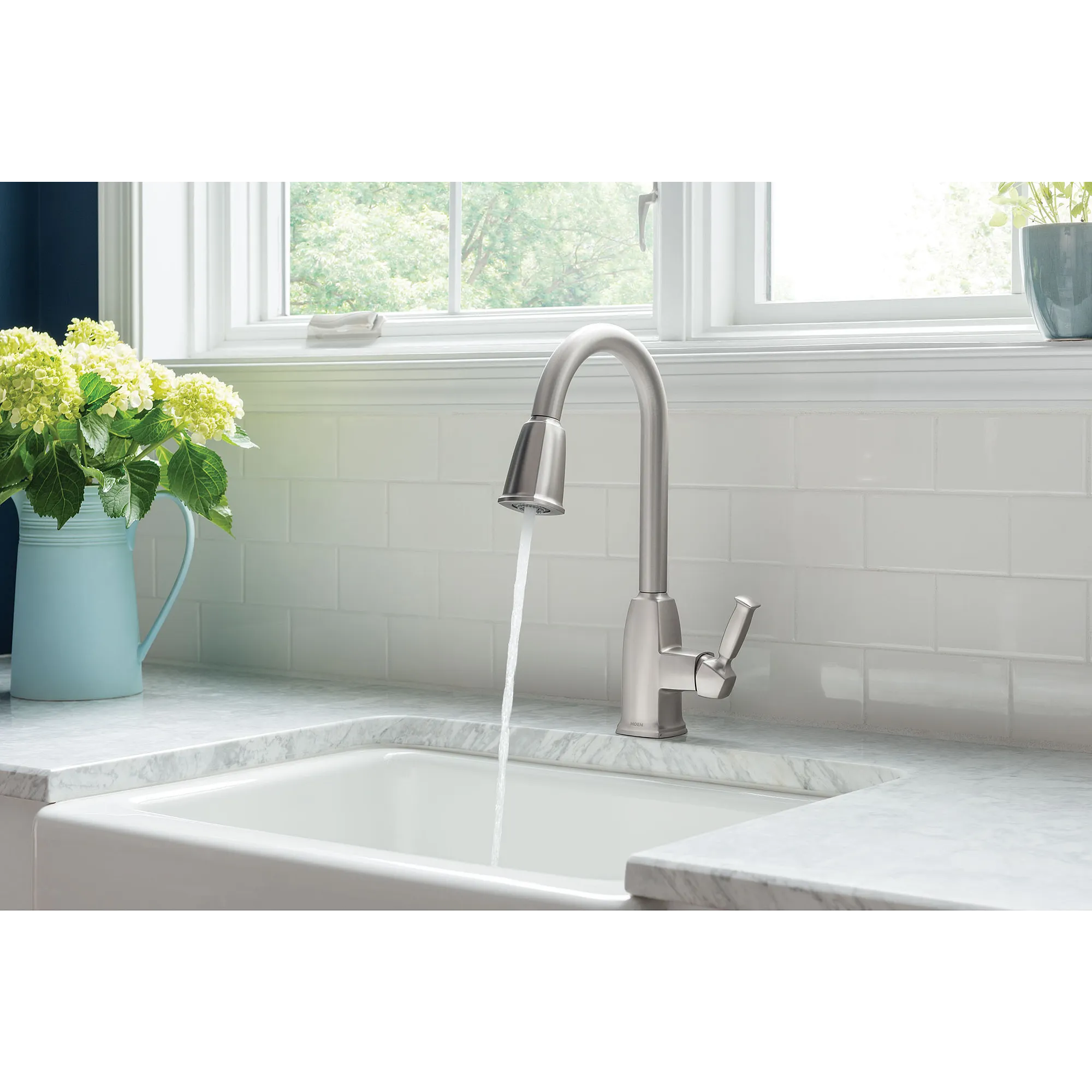 Wellsley One-handle High Arc Pulldown Kitchen Faucet - Image 13