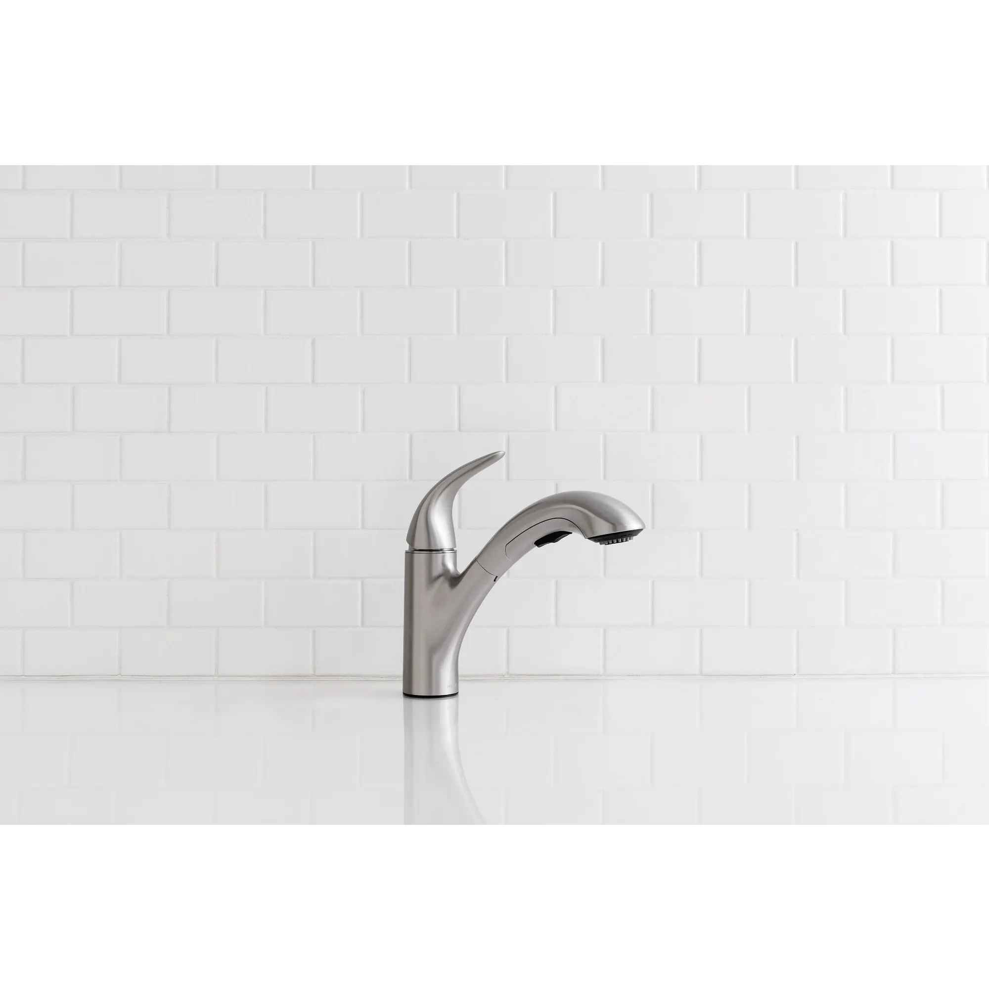 Medina One-Handle Pullout Kitchen Faucet - Image 5