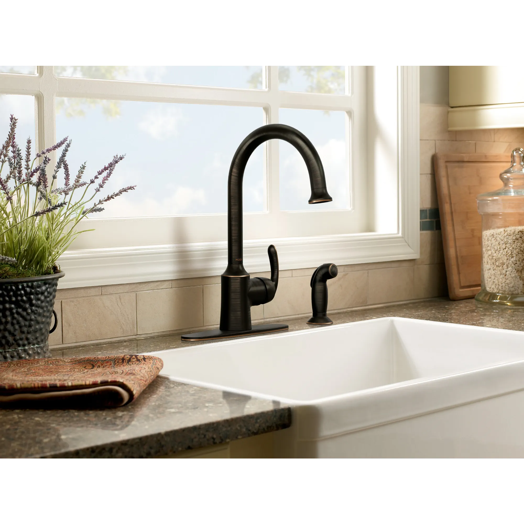 Bayhill Pulldown Kitchen Faucet - Image 17
