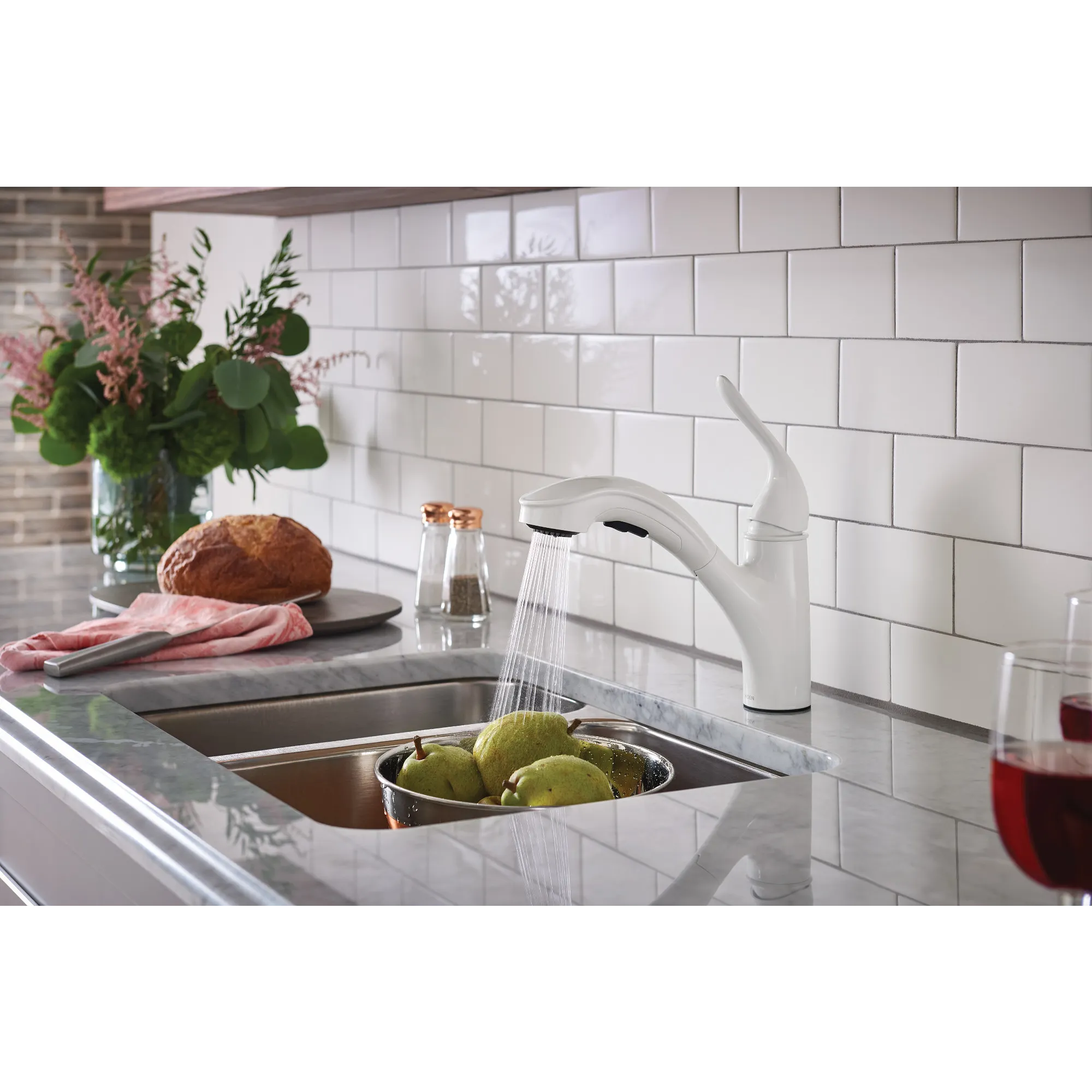 Brecklyn One-Handle Pullout Kitchen Faucet - Image 17