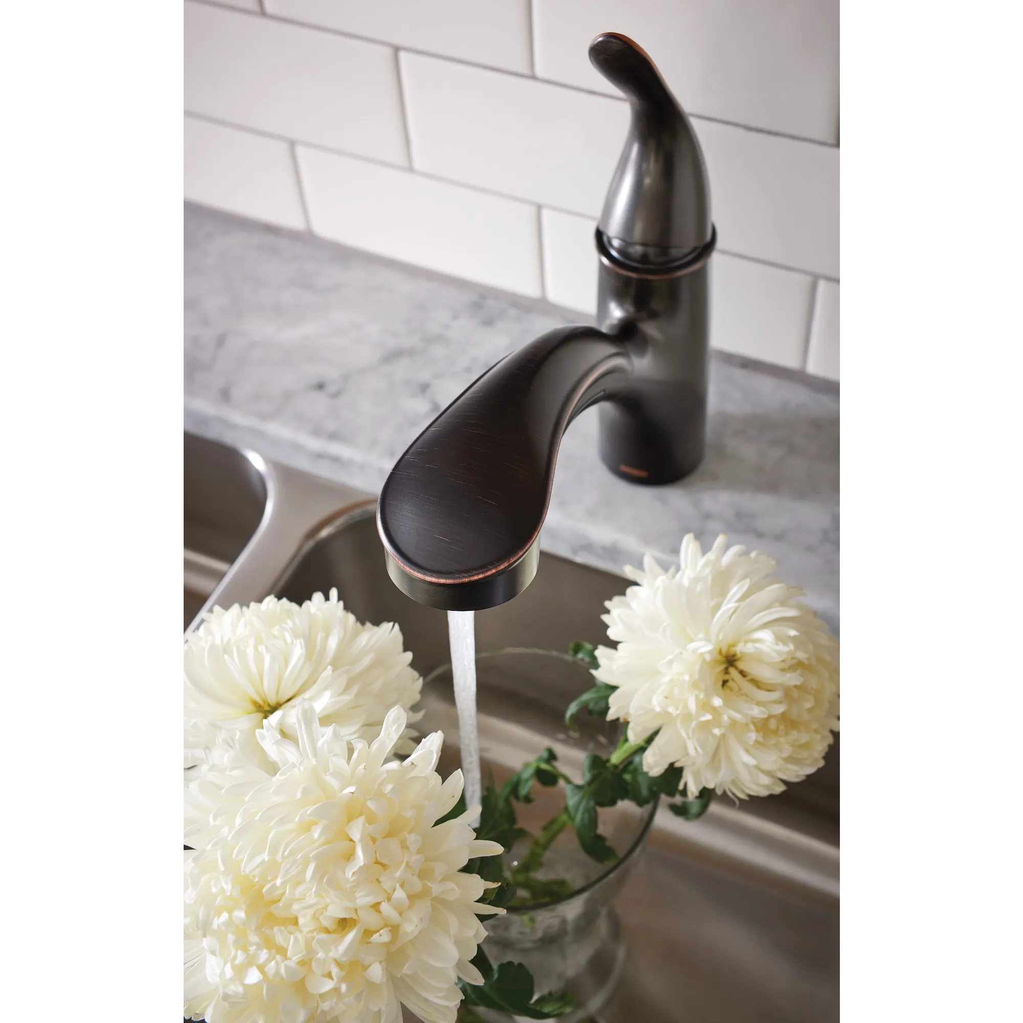 Brecklyn One-Handle Pullout Kitchen Faucet - Image 28