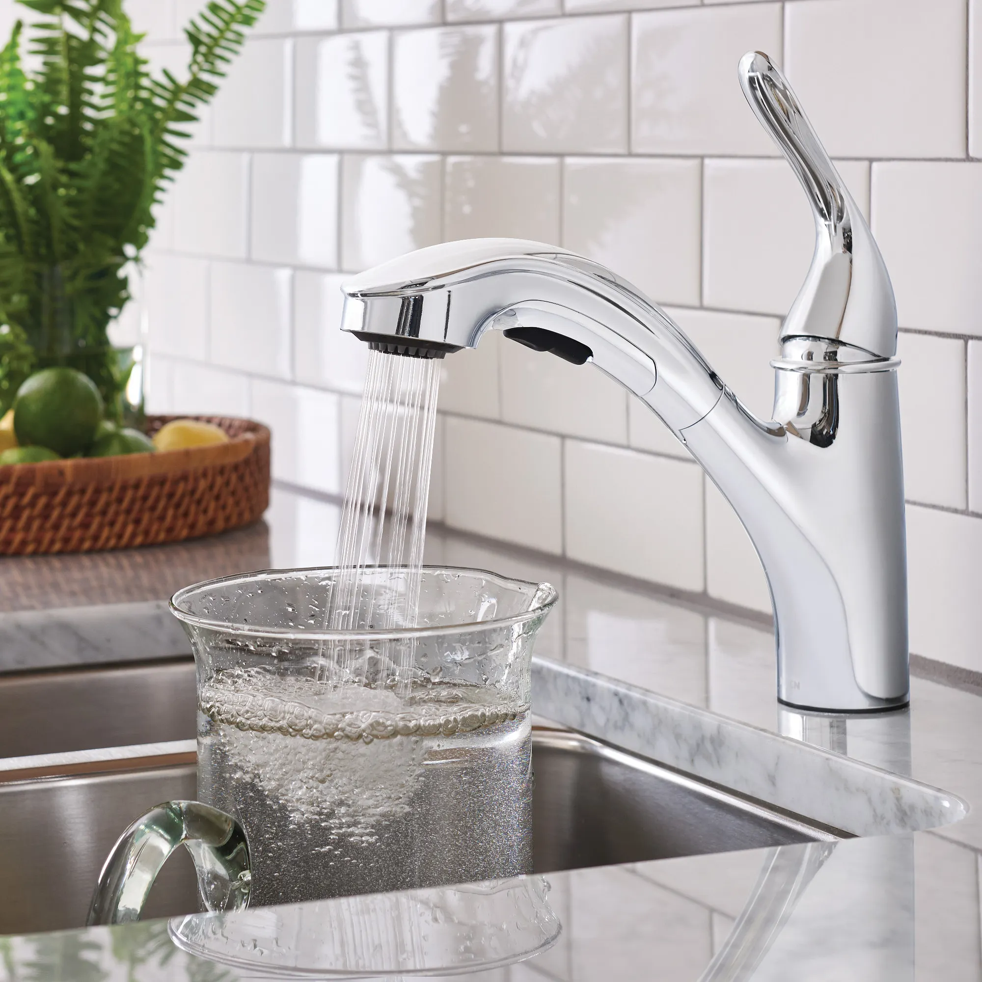 Brecklyn One-Handle Pullout Kitchen Faucet - Image 6