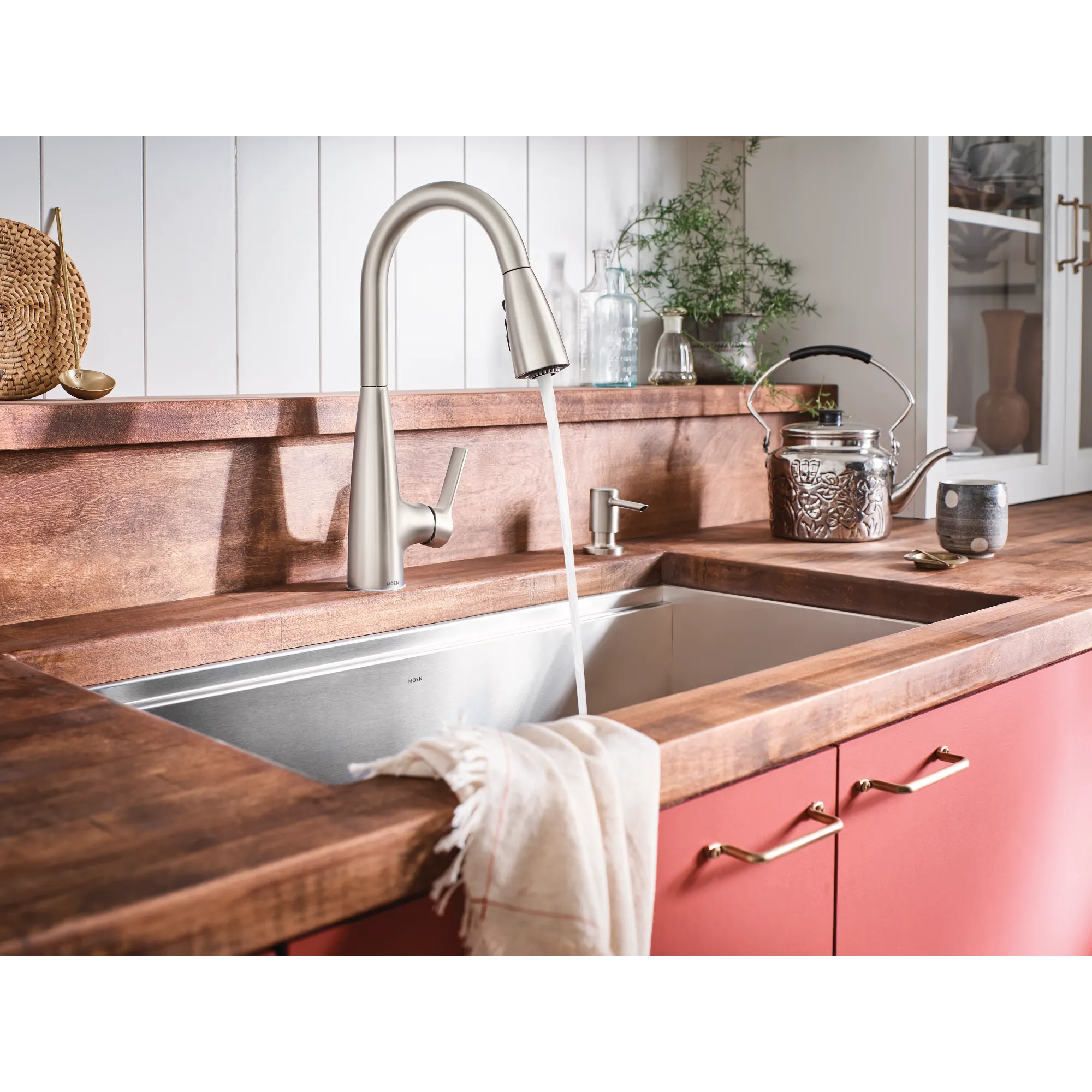 Haelyn One-Handle High Arc Pulldown Kitchen Faucet - Image 44
