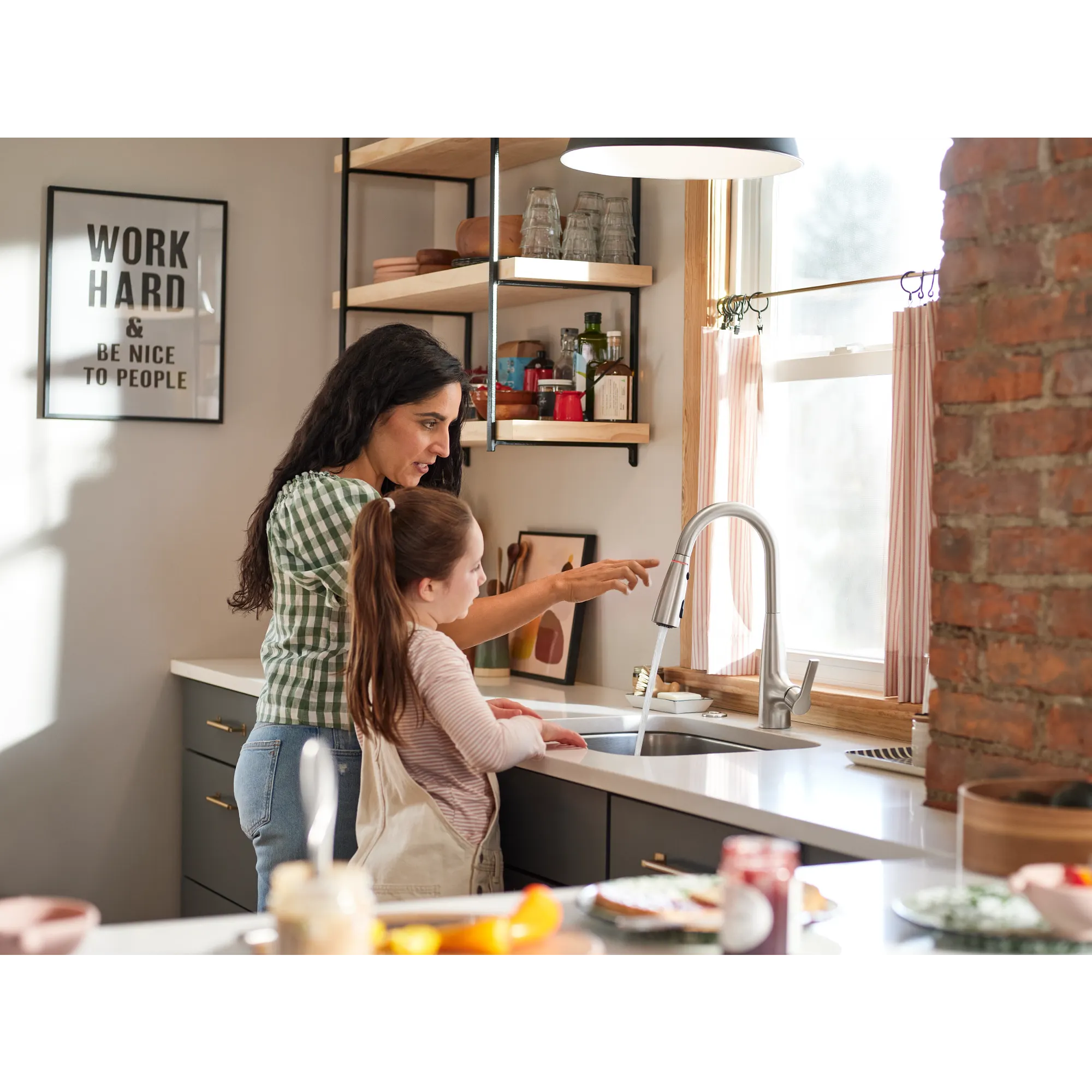 Haelyn One-Handle High Arc Pulldown Kitchen Faucet With ColorCue® - Image 23