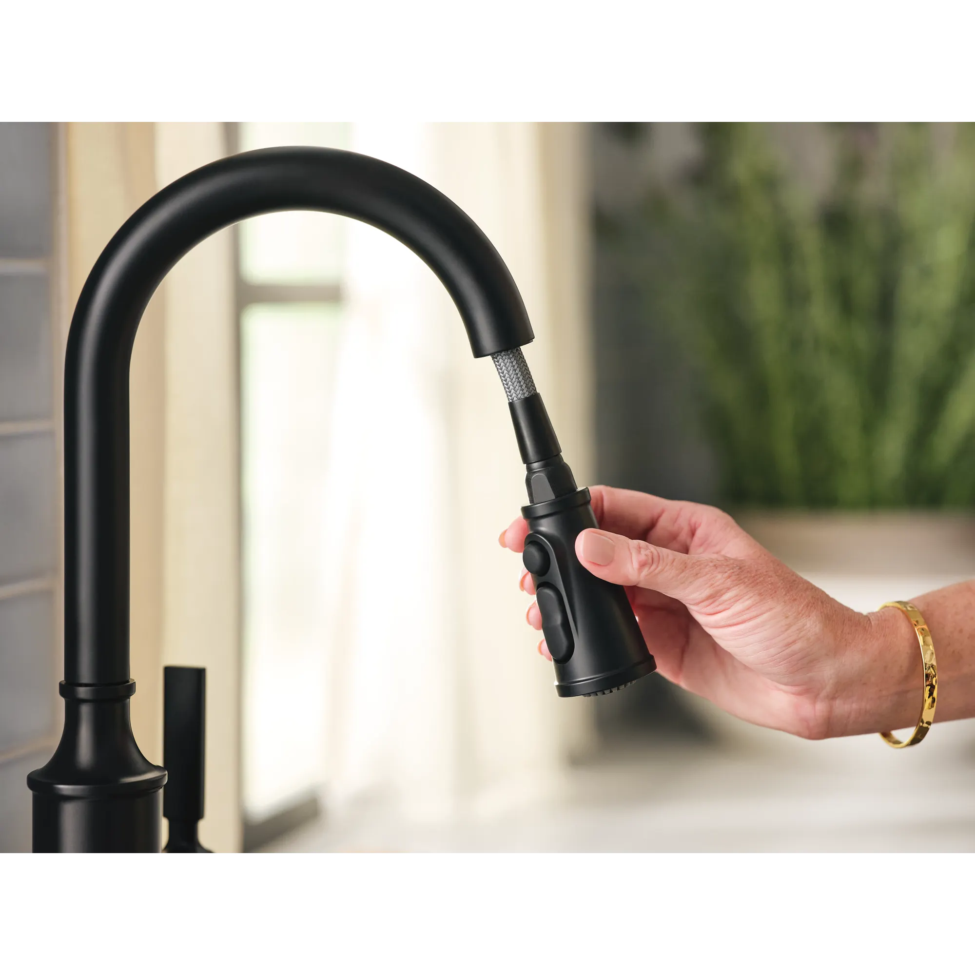 Gilden One-Handle High Arc Pulldown Kitchen Faucet - Image 18