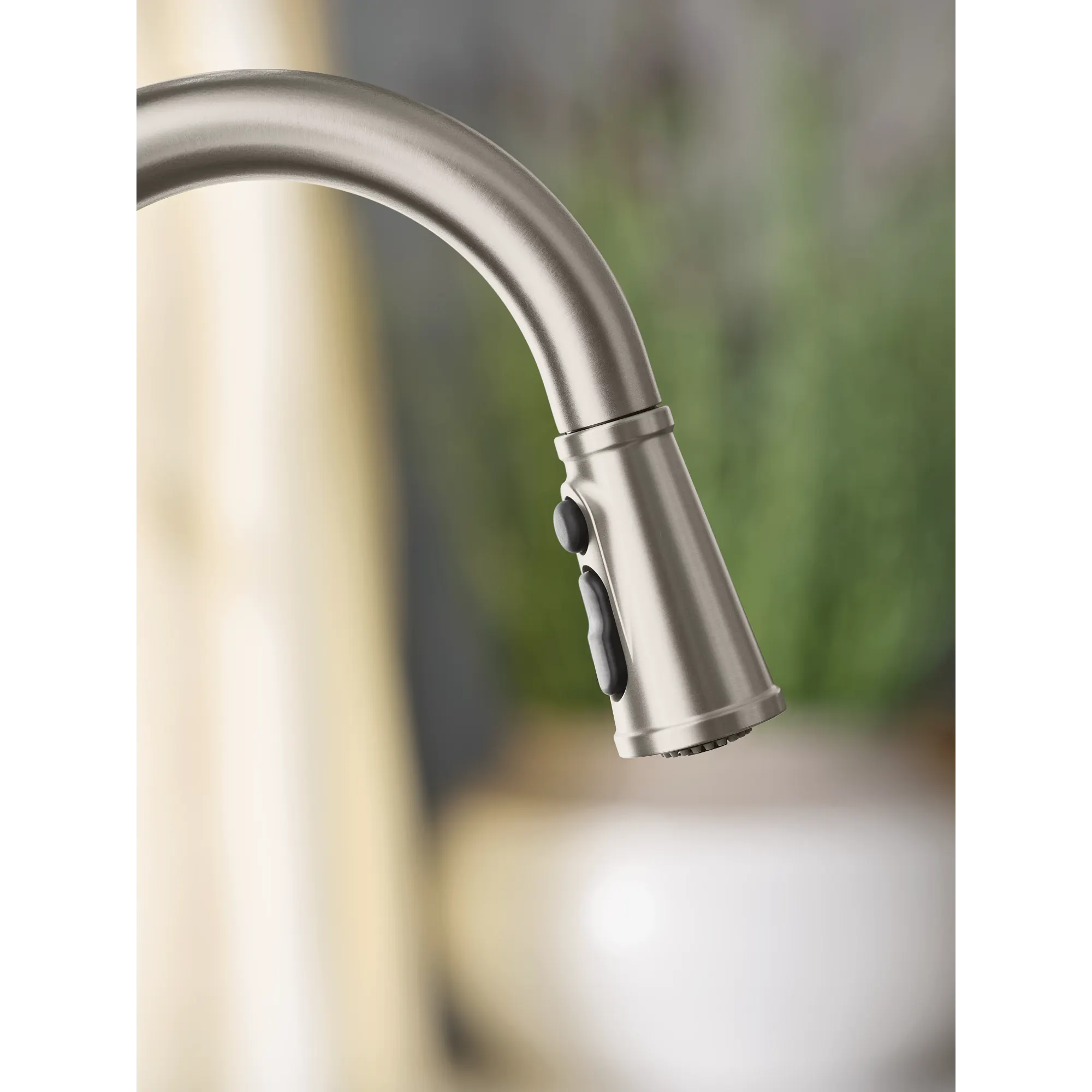 Gilden One-Handle High Arc Pulldown Kitchen Faucet - Image 34