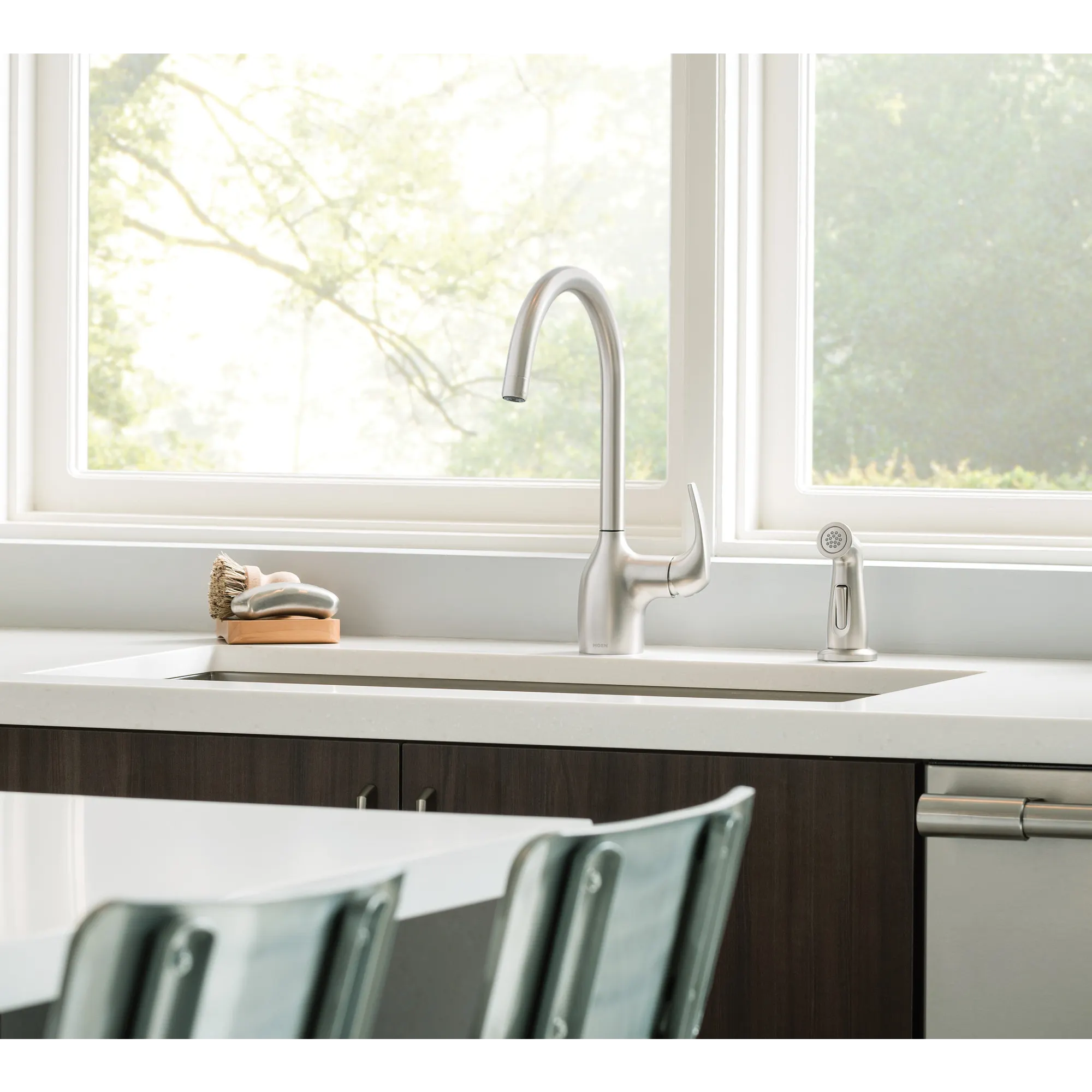 Essie Spot resist stainless One-Handle High Arc Kitchen Faucet - Image 10