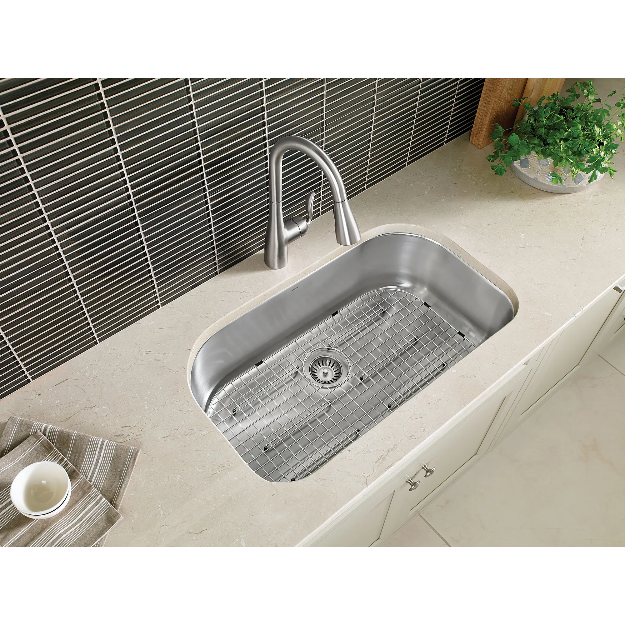 Notch Chrome One-Handle High Arc Pulldown Kitchen Faucet - Image 16