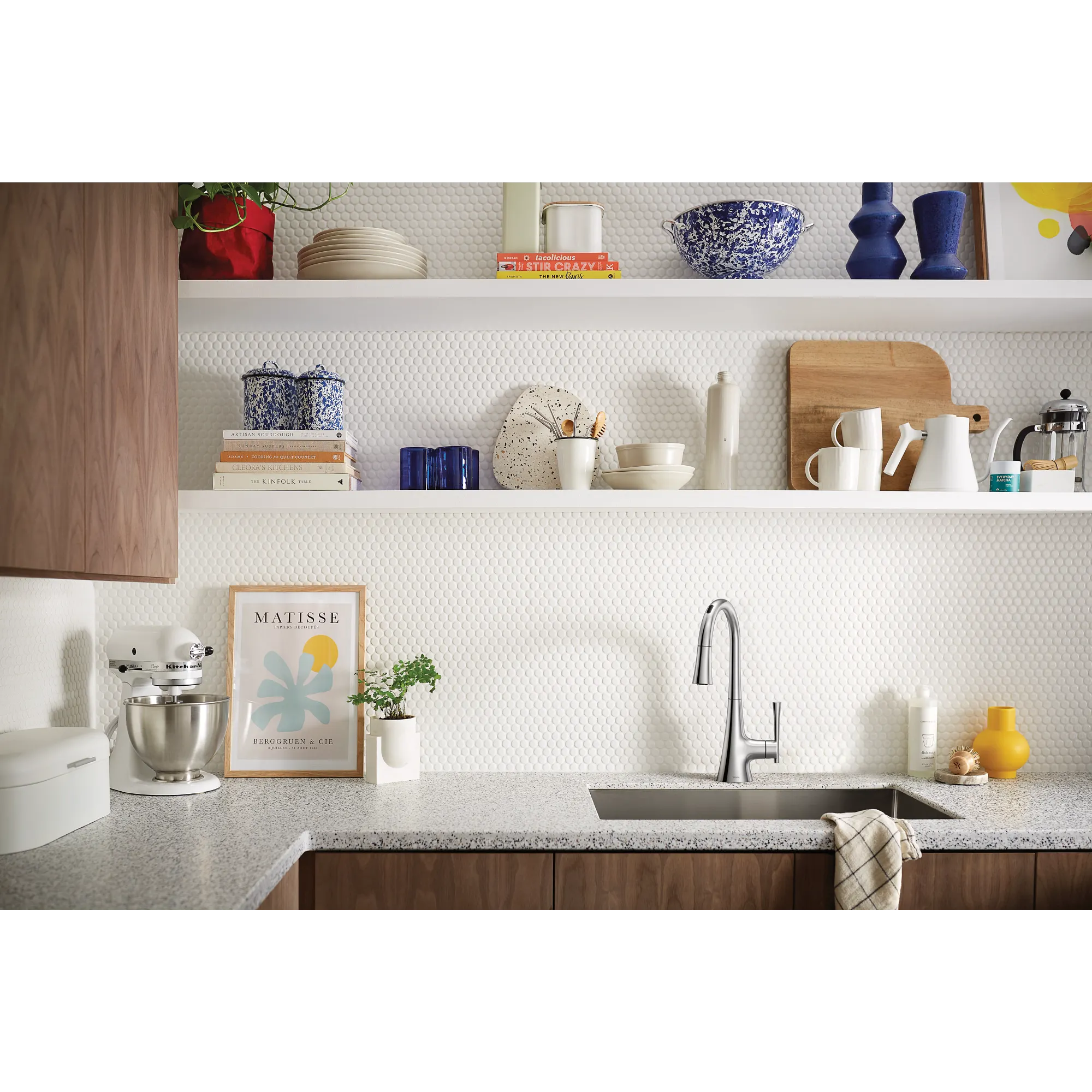 KURV Smart Pulldown Touchless Kitchen Faucet - Image 5