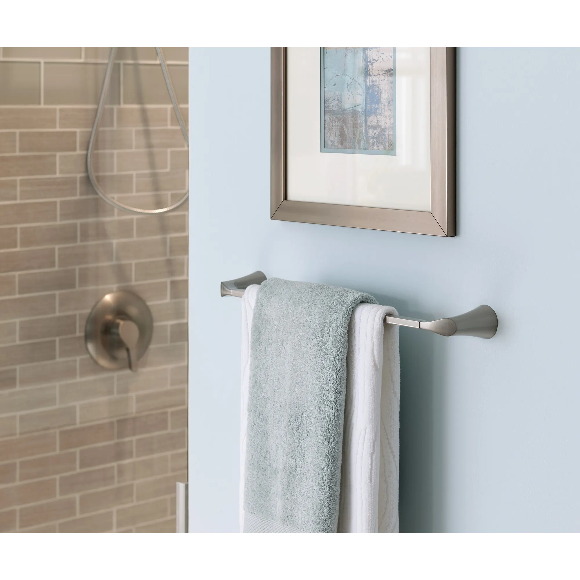 Danika 24" Towel Bar - Image 3