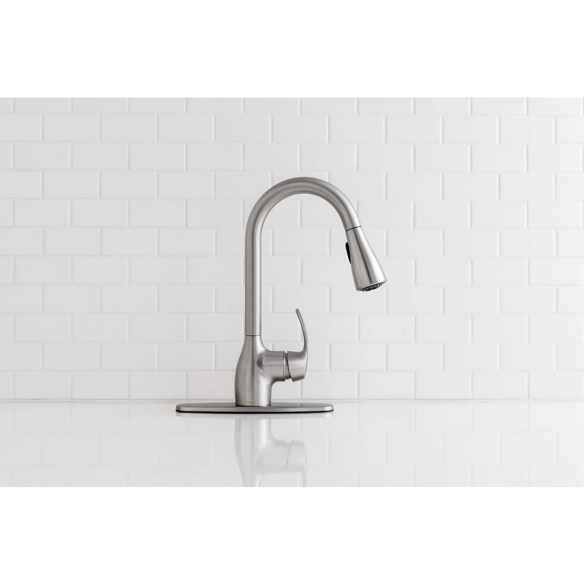 Kleo One-Handle Diverter Pulldown Kitchen Faucet - Image 38