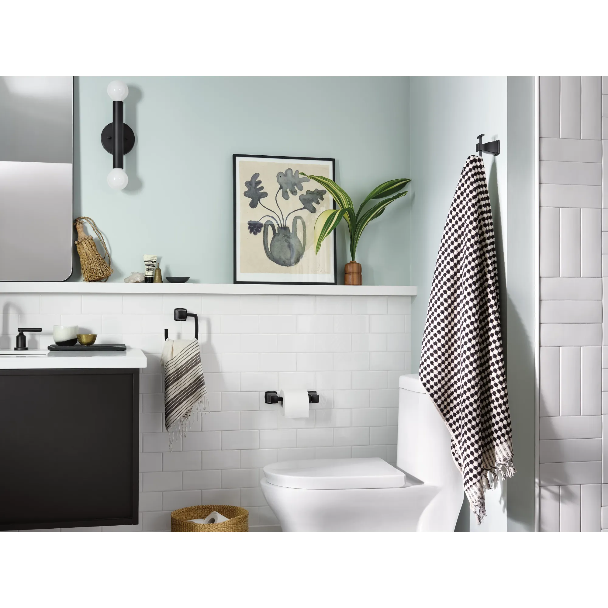 Hensley Matte Black 3 PC Kit: Pivoting Paper Holder, Towel Bar & Towel Ring - Image 4