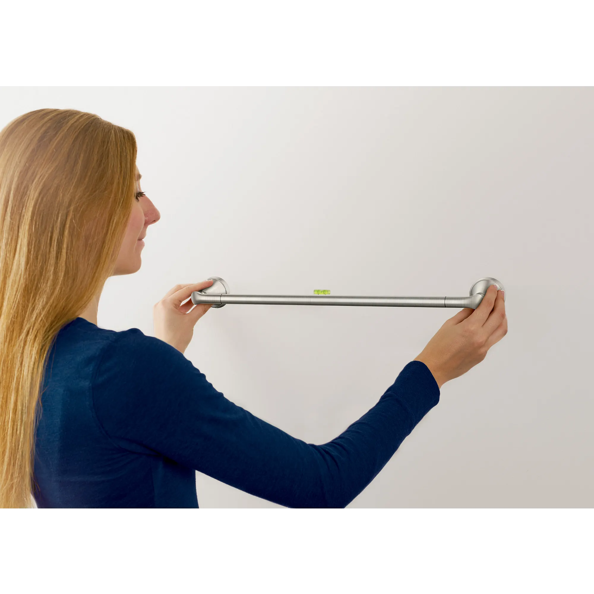 Tiffin Brushed nickel 24" Towel Bar - Image 7