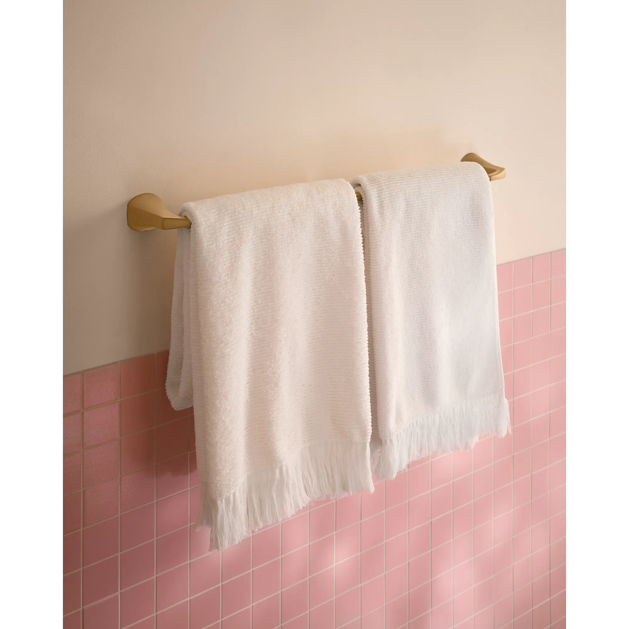 Lindor 24" Towel Bar - Image 24