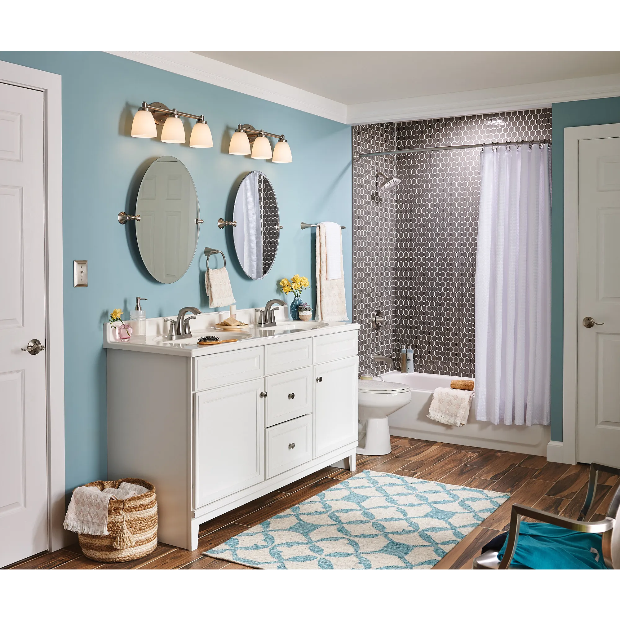 Lindor Towel Ring - Image 10