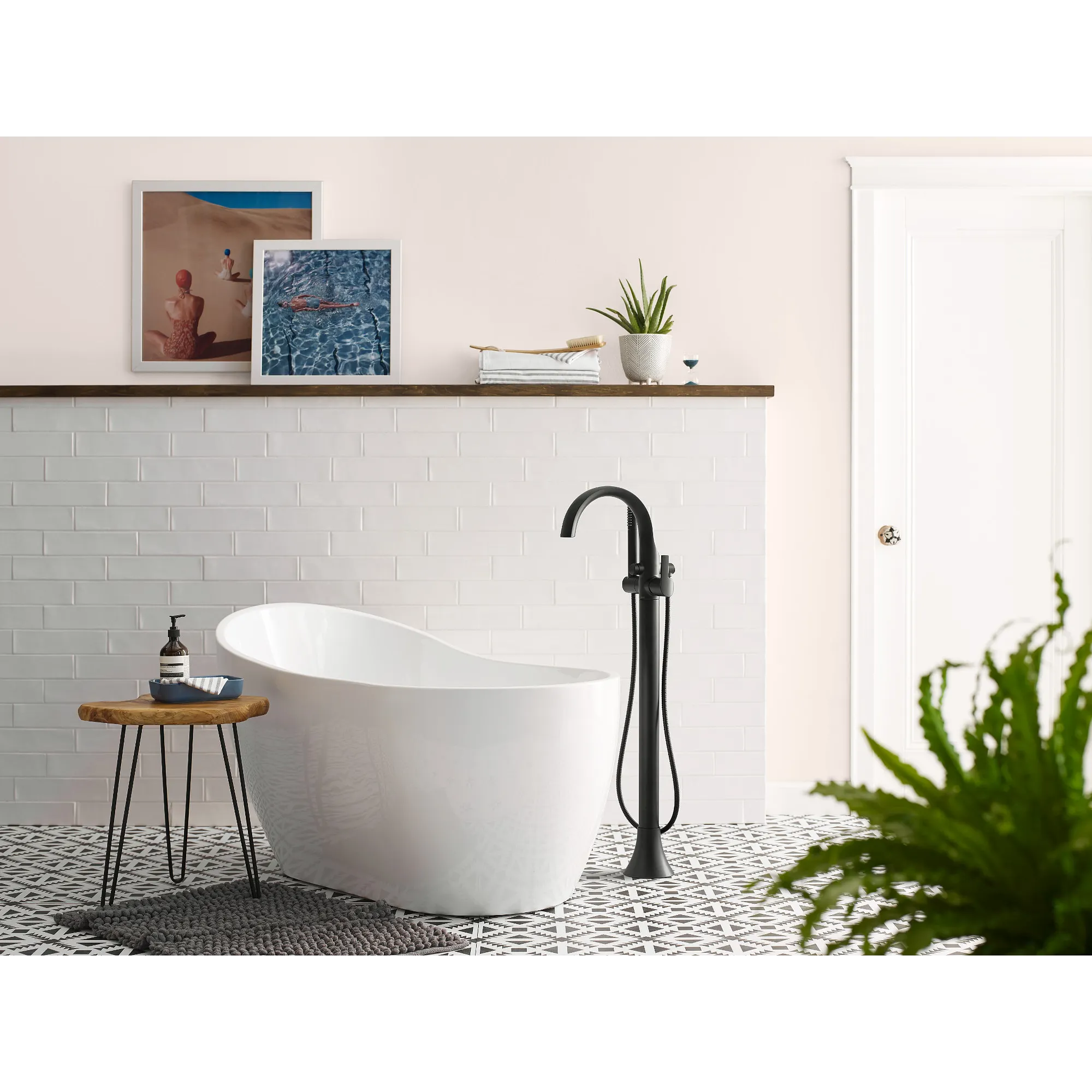 Doux Chrome One-Handle Tub Filler including Handheld Shower - Image 5