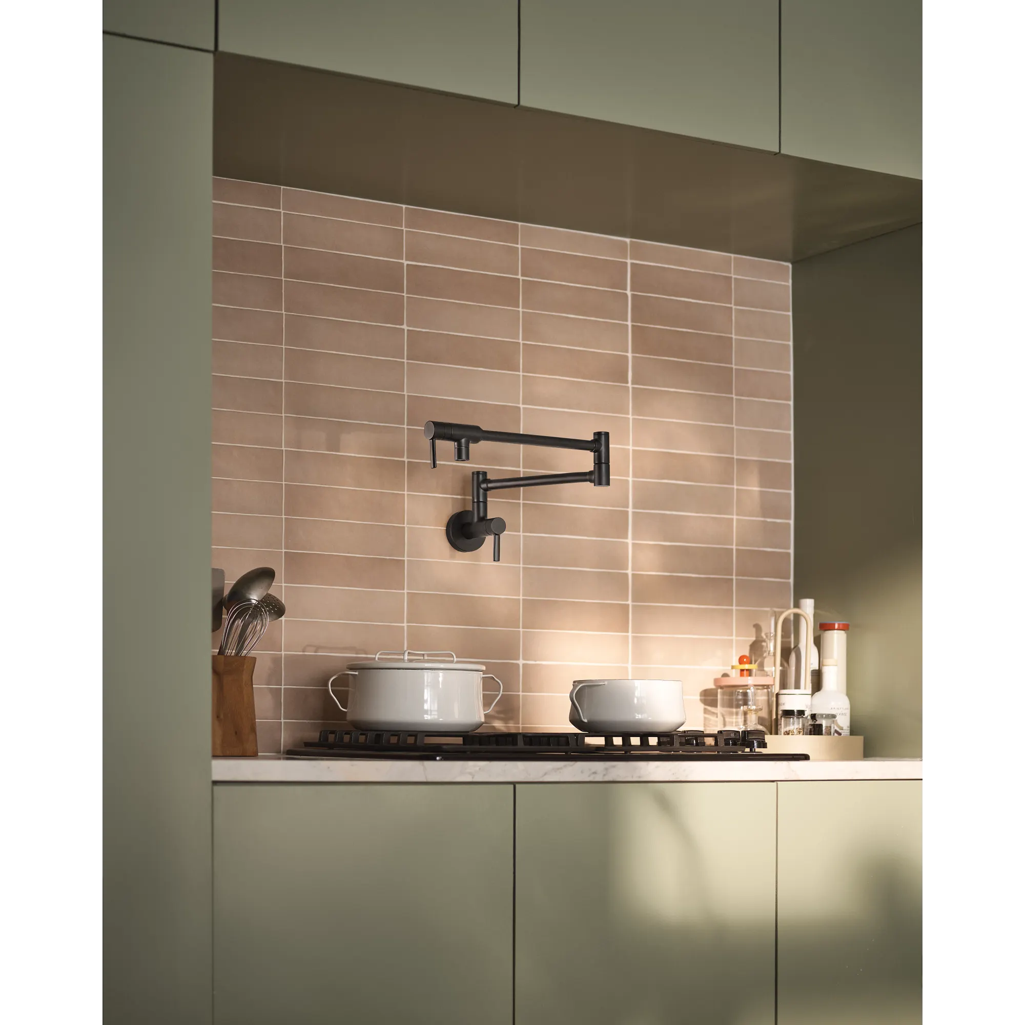 Modern Wall Mount Swing Arm Pot Filler - Image 7