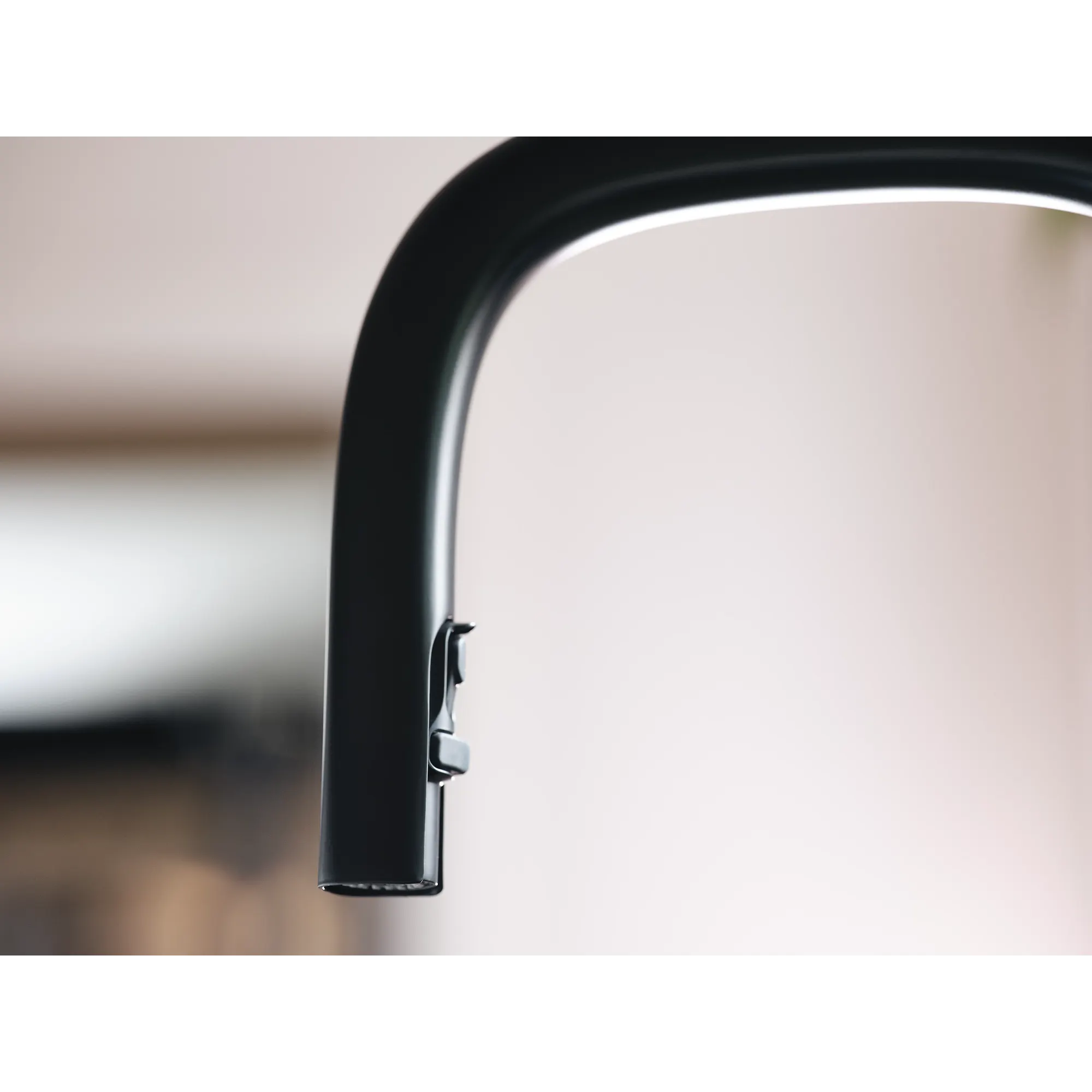 Tenon Motion Control Smart Pulldown Touchless Kitchen Faucet - Image 21