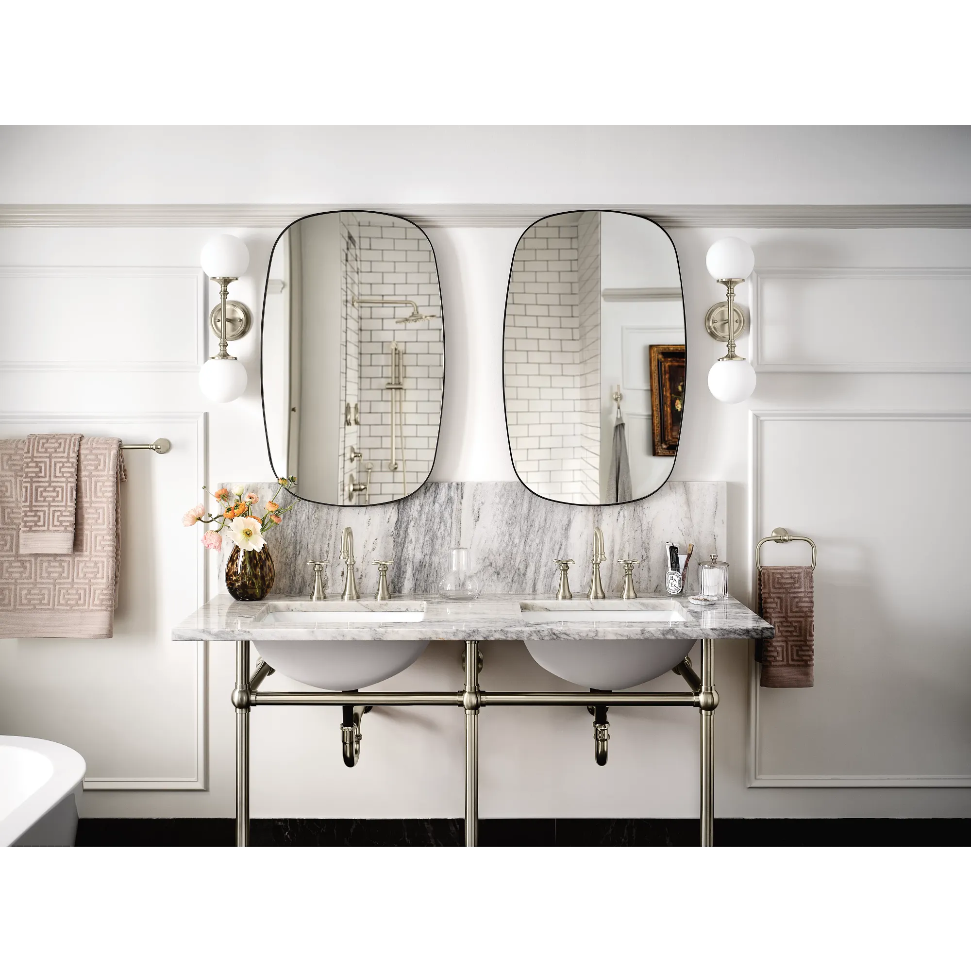 Colinet Chrome two-handle high arc bathroom faucet - Image 12