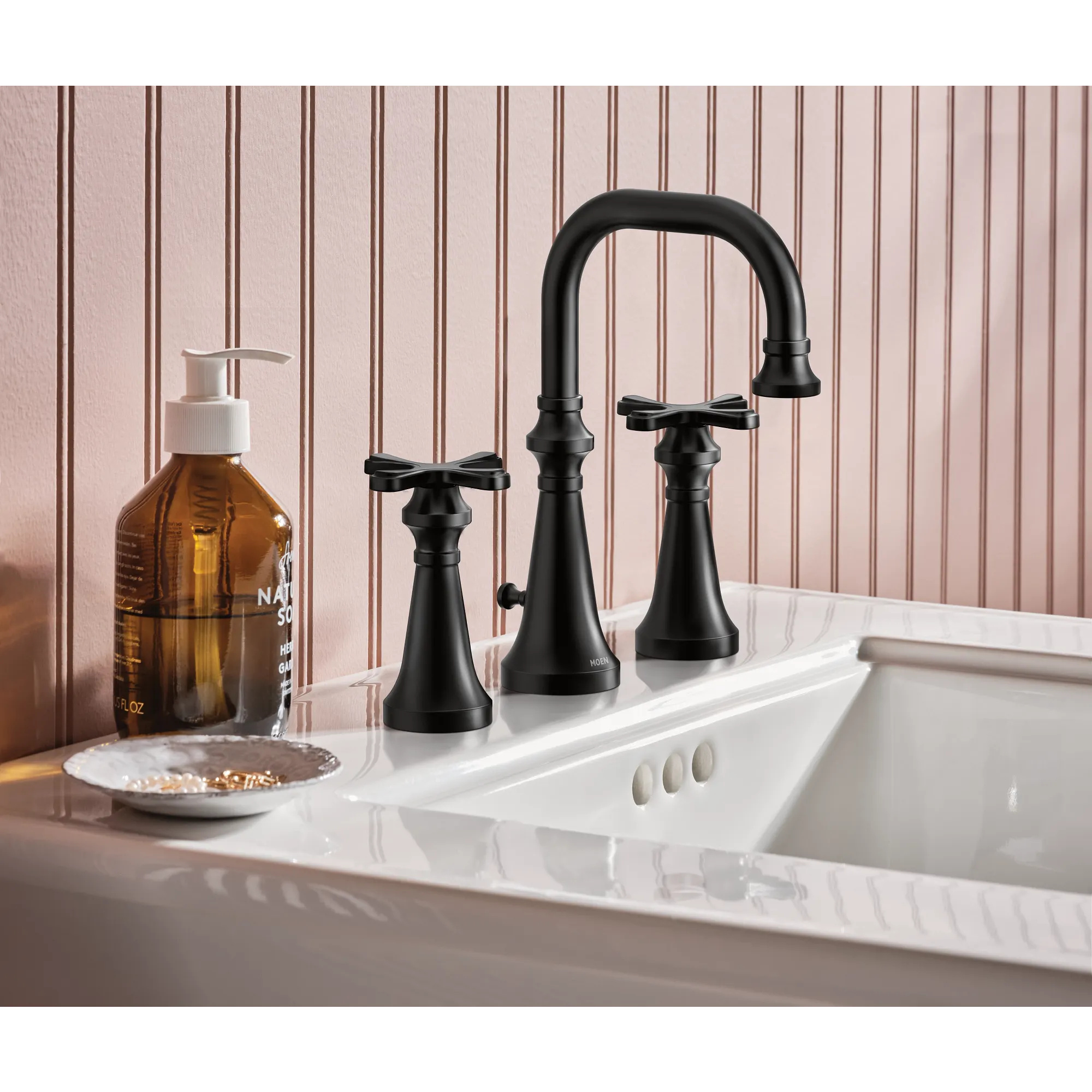 Colinet Chrome two-handle high arc bathroom faucet - Image 6