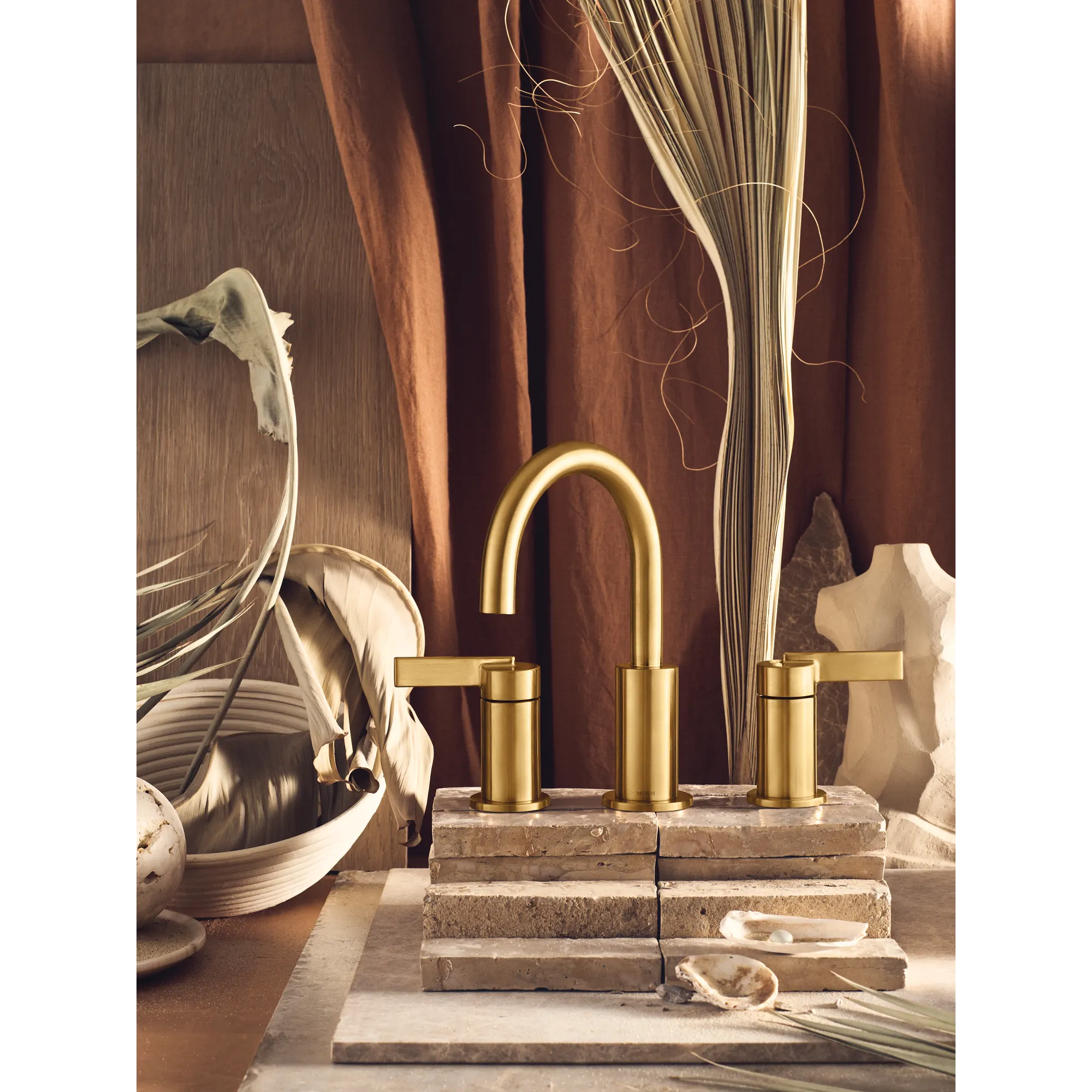 Cia Chrome two-handle high arc bathroom faucet - Image 10