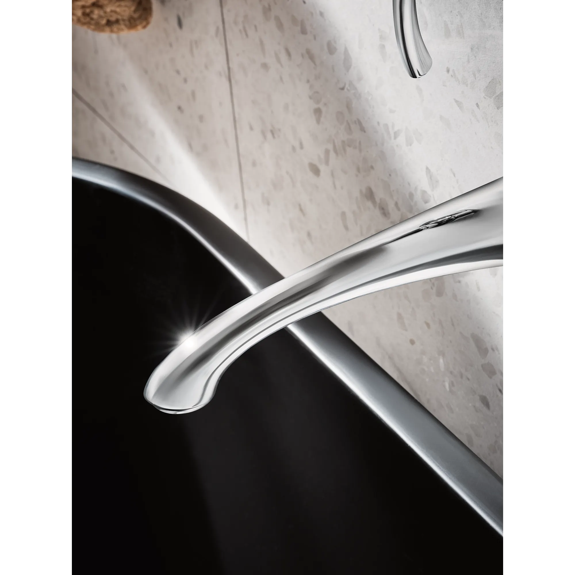 Glyde Wall Mount Tub Filler Trim - Image 3