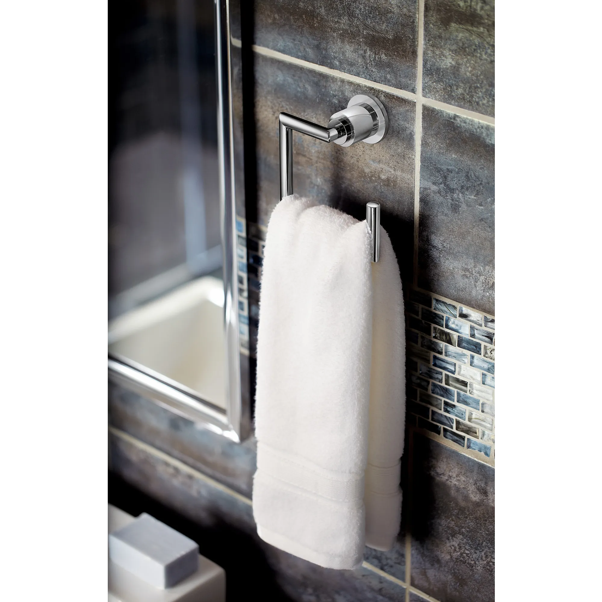 Arris Towel Ring - Image 2