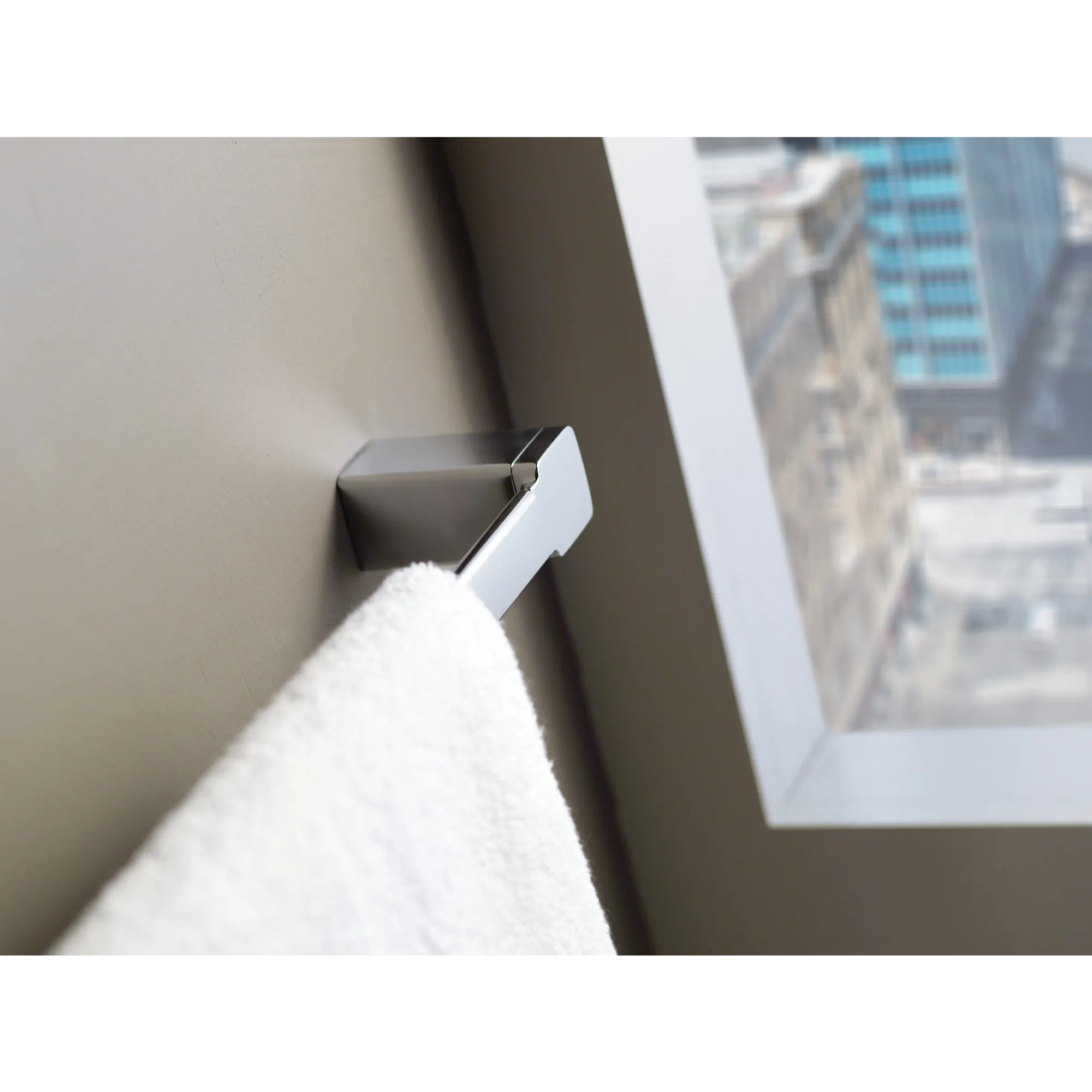 90 Degree 24" Towel Bar - Image 2