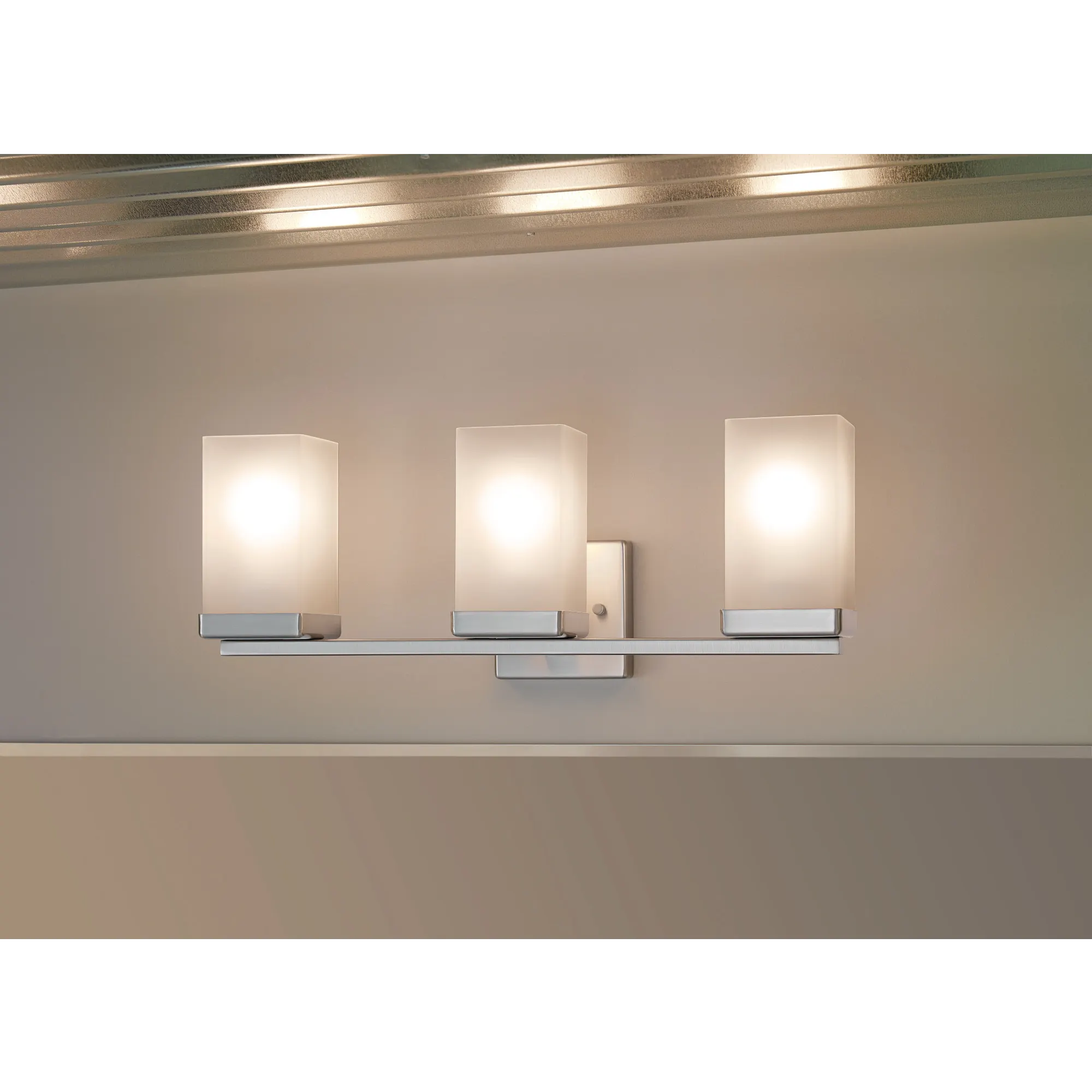 90 Degree Bath Light - Image 6